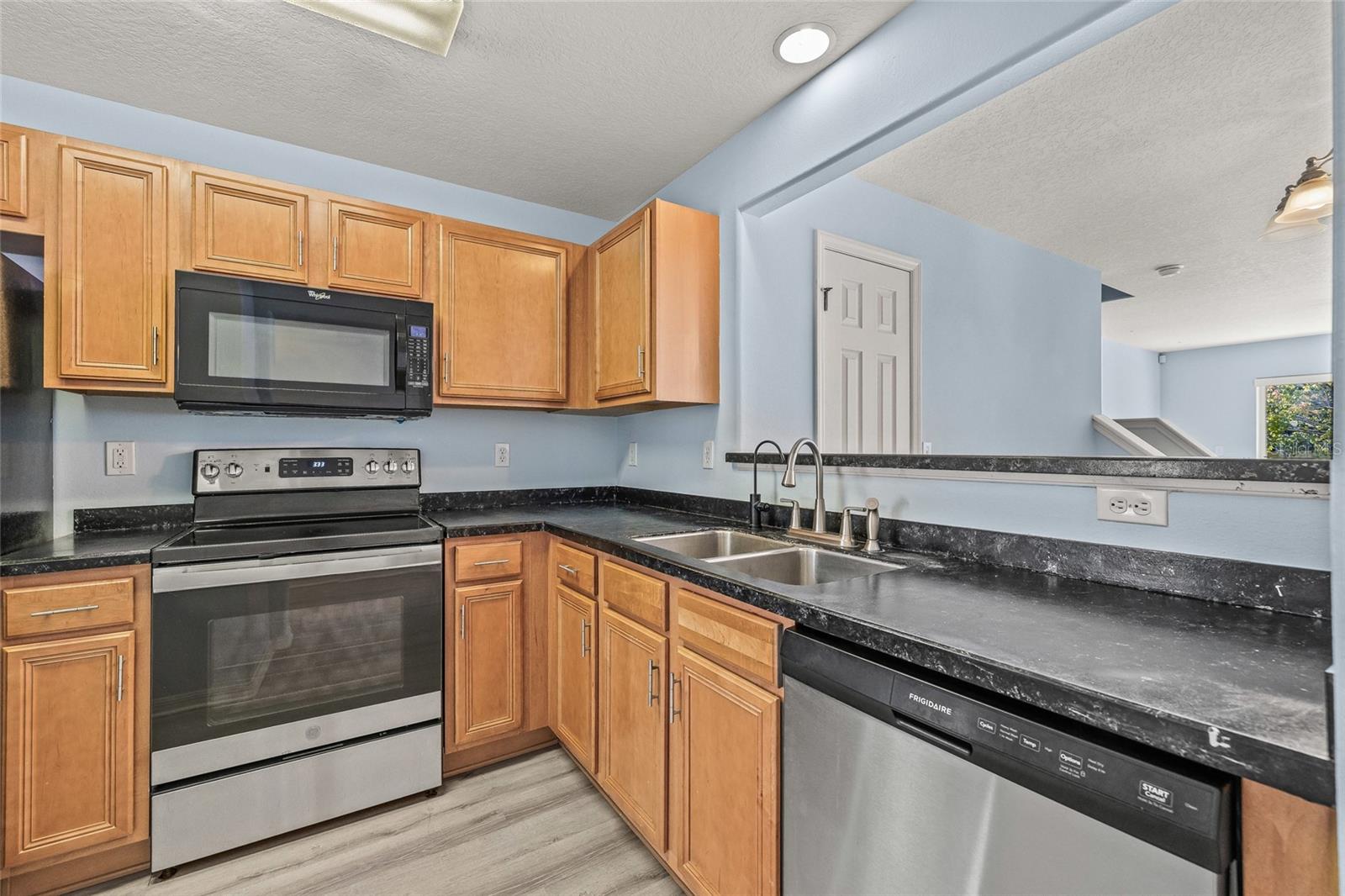 SHELDON CREEK - Residential