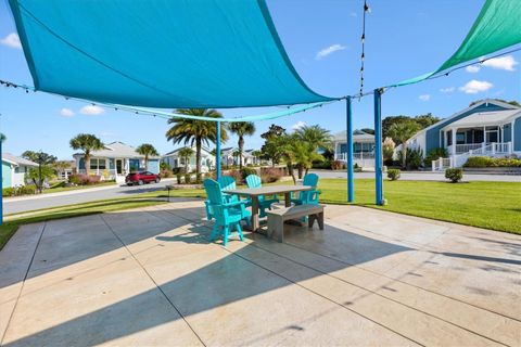 Tiny photo for 1052 Sugar Loaf Key Loop, Lady Lake, FL 32159 (MLS # O6354192)