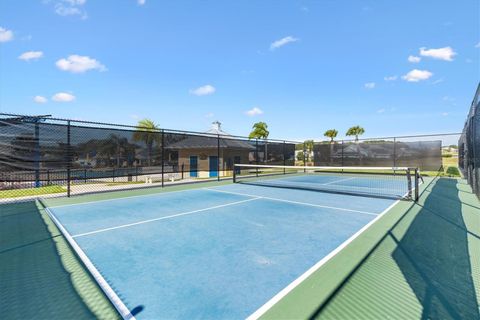 Tiny photo for 1052 Sugar Loaf Key Loop, Lady Lake, FL 32159 (MLS # O6354192)