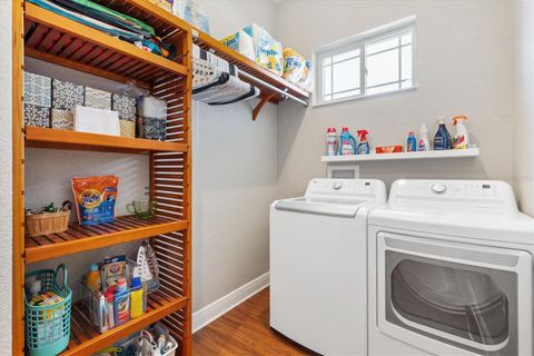 Tiny photo for 1052 Sugar Loaf Key Loop, Lady Lake, FL 32159 (MLS # O6354192)