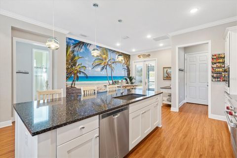 Tiny photo for 1052 Sugar Loaf Key Loop, Lady Lake, FL 32159 (MLS # O6354192)