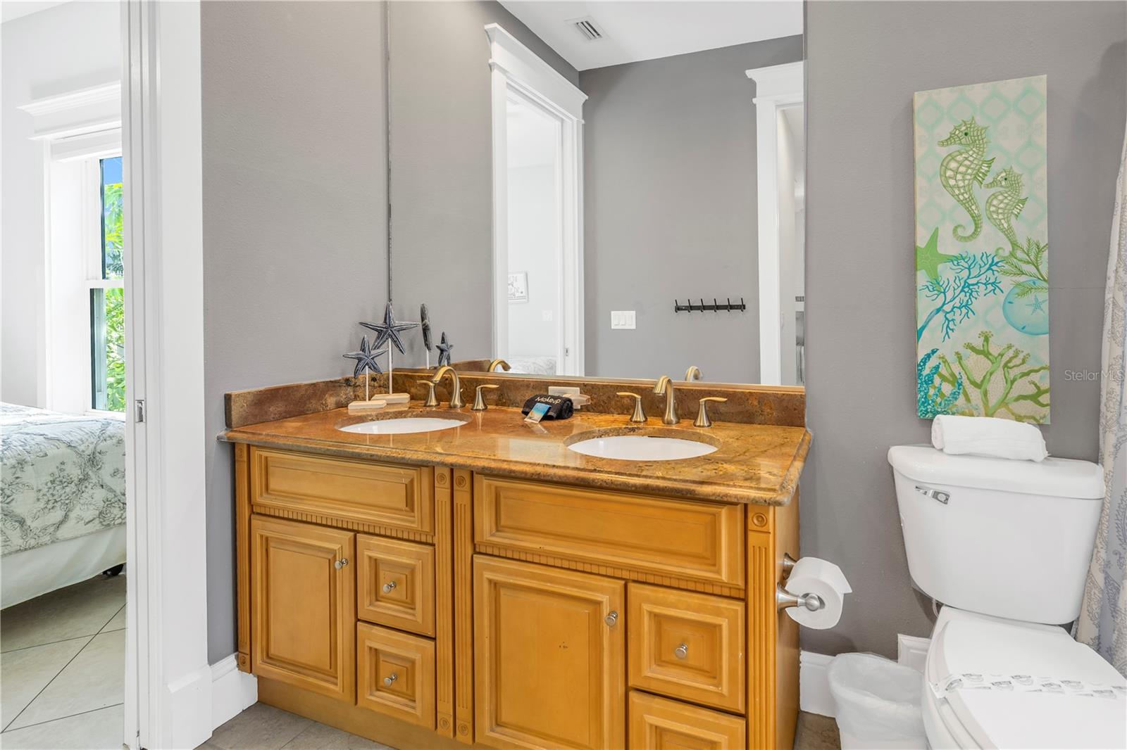 CASA PLAYA AT BRADENTON BEACH - Residential Income