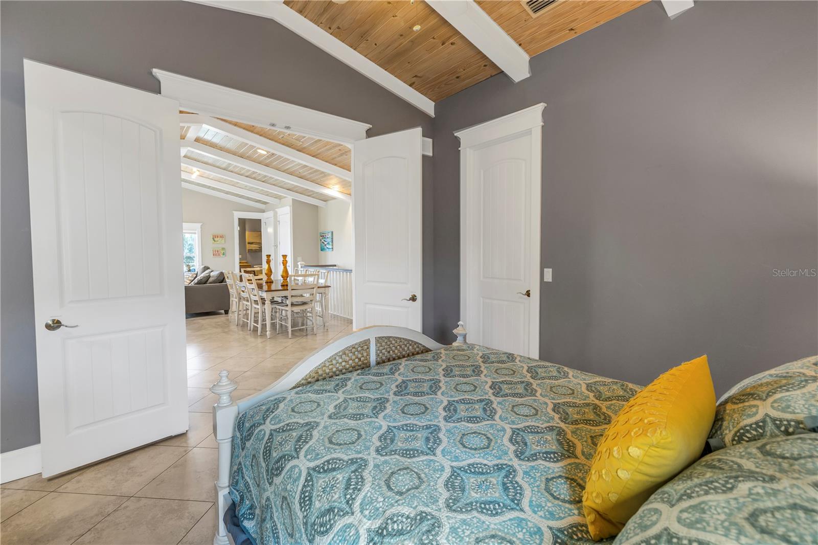 CASA PLAYA AT BRADENTON BEACH - Residential Income