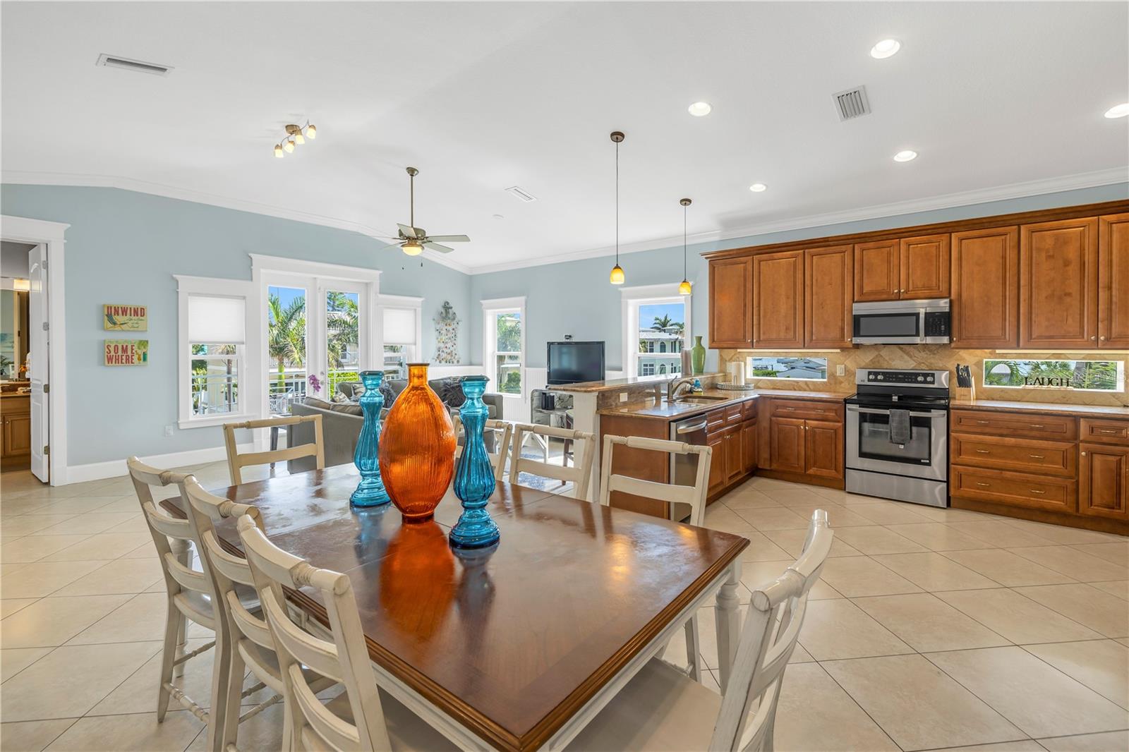 105 4TH STREET S