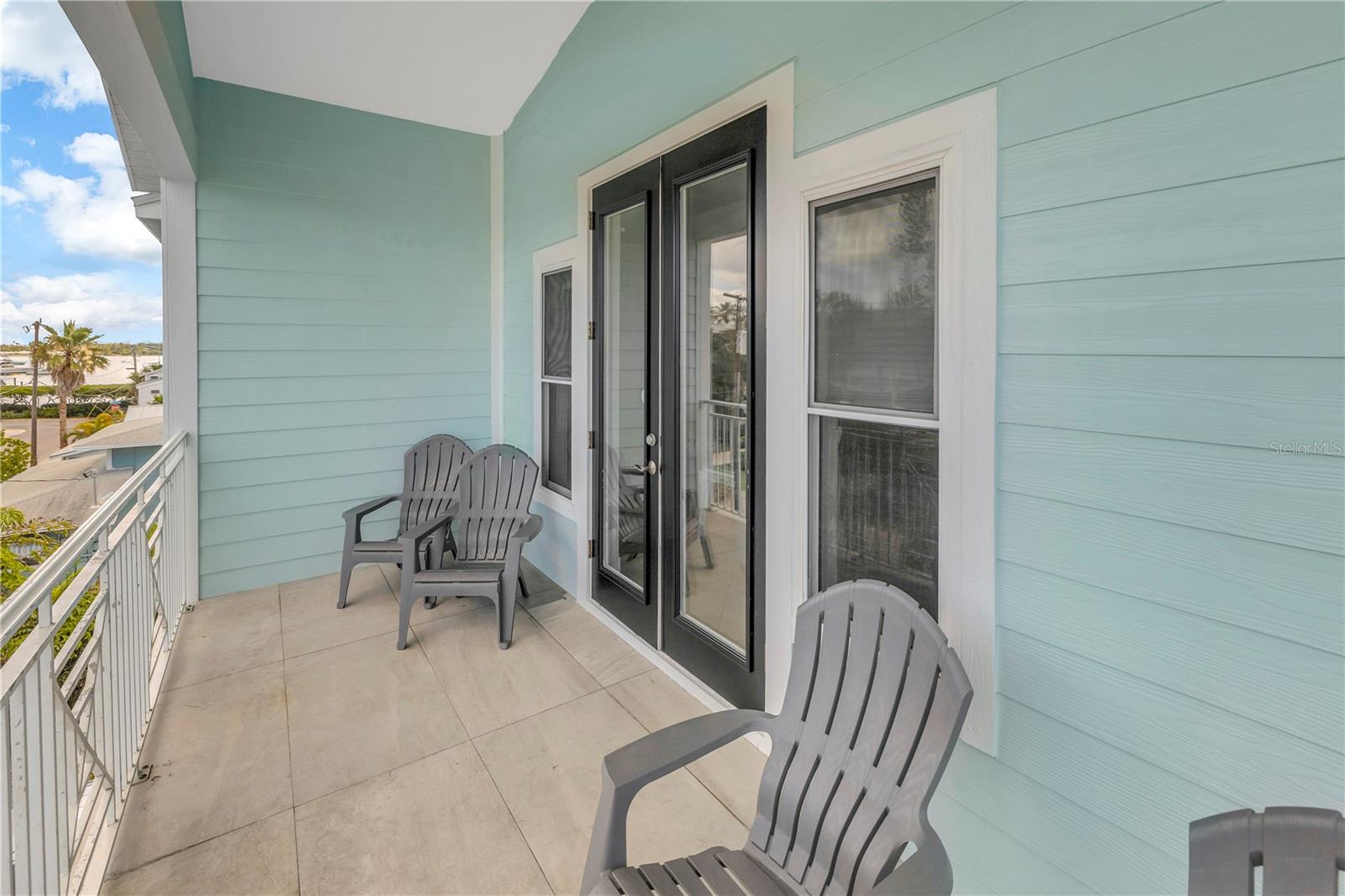 CASA PLAYA AT BRADENTON BEACH - Residential Income