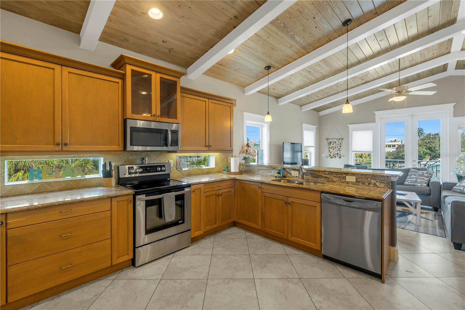 CASA PLAYA AT BRADENTON BEACH - Residential Income