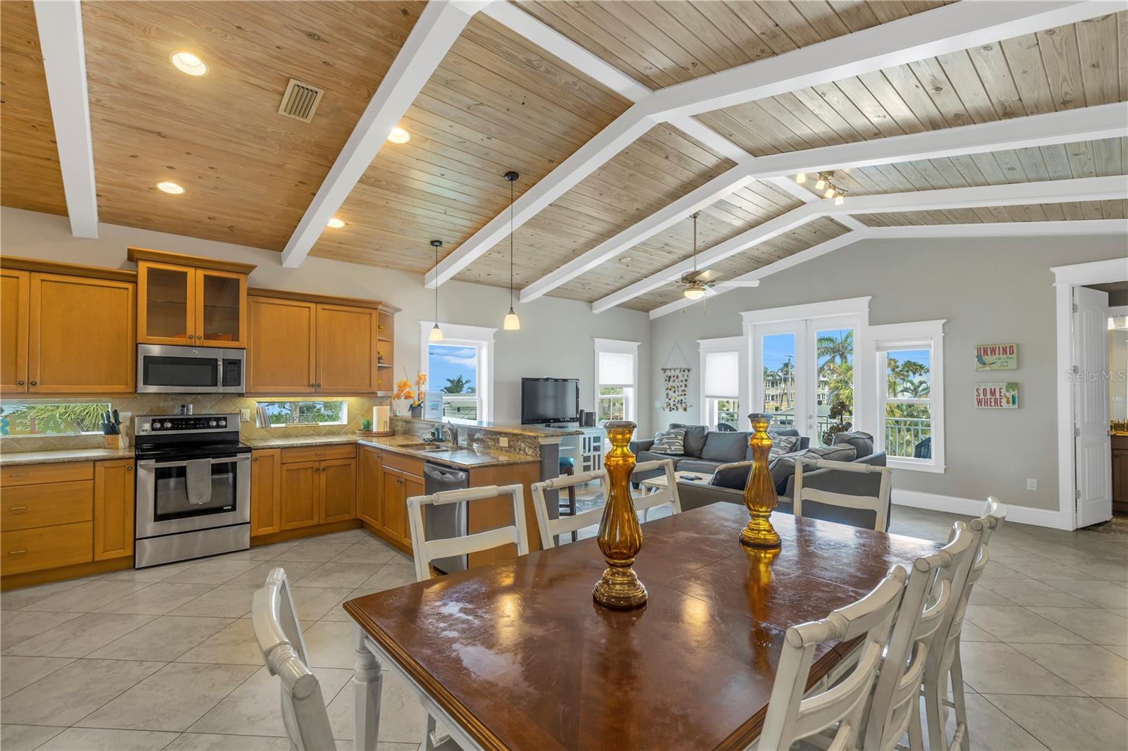 CASA PLAYA AT BRADENTON BEACH - Residential Income