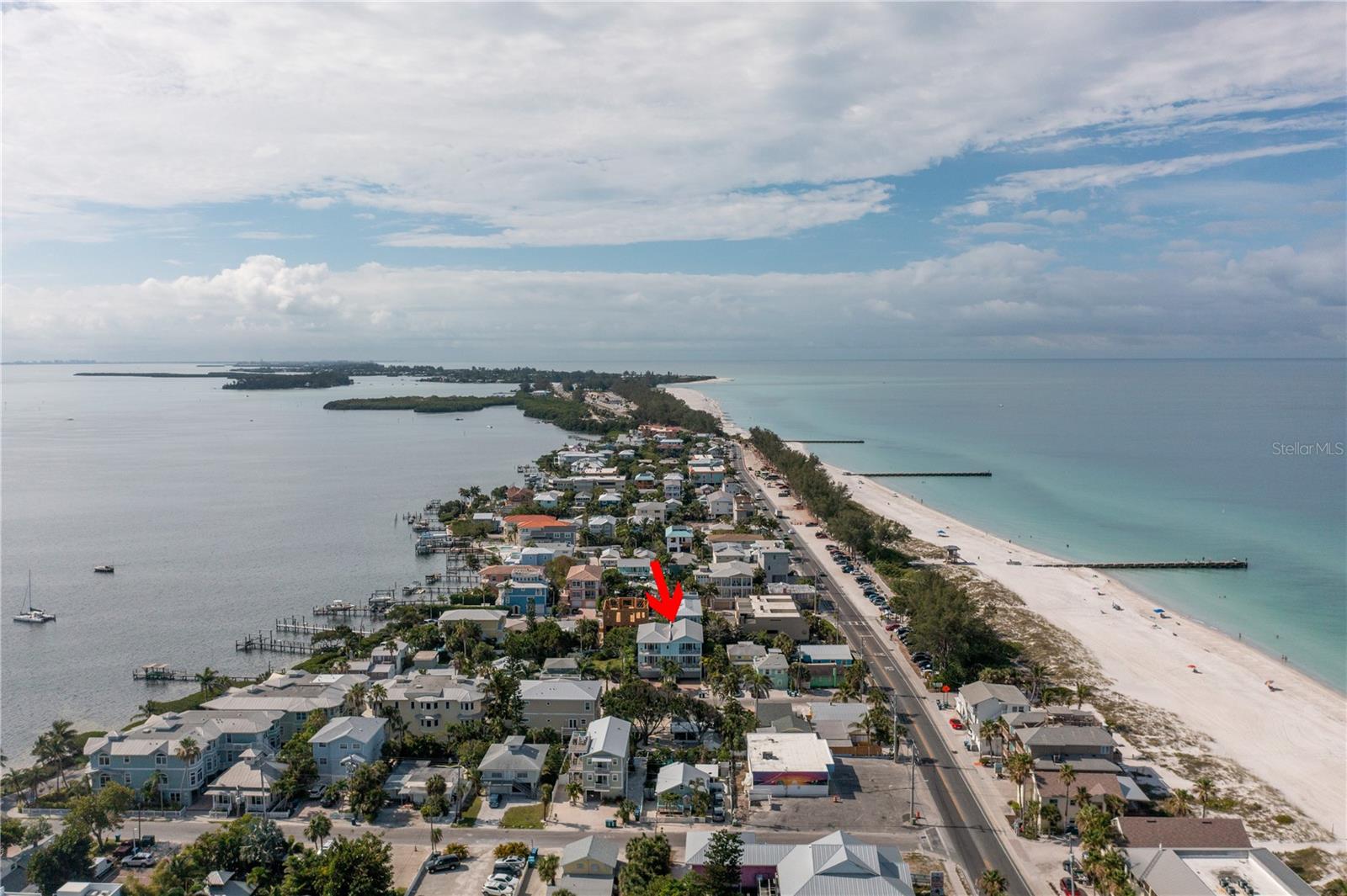 CASA PLAYA AT BRADENTON BEACH - Residential Income