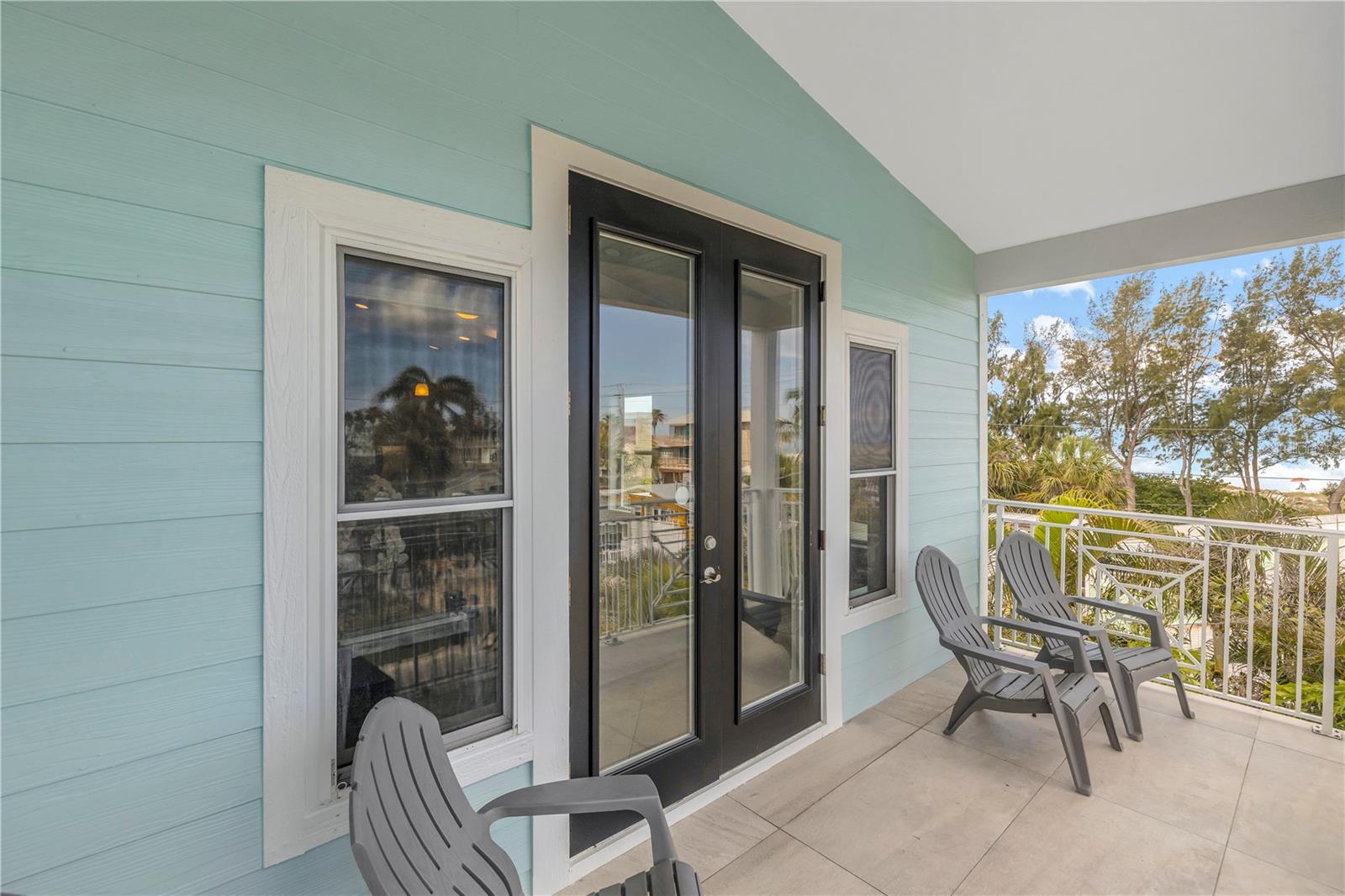 CASA PLAYA AT BRADENTON BEACH - Residential Income