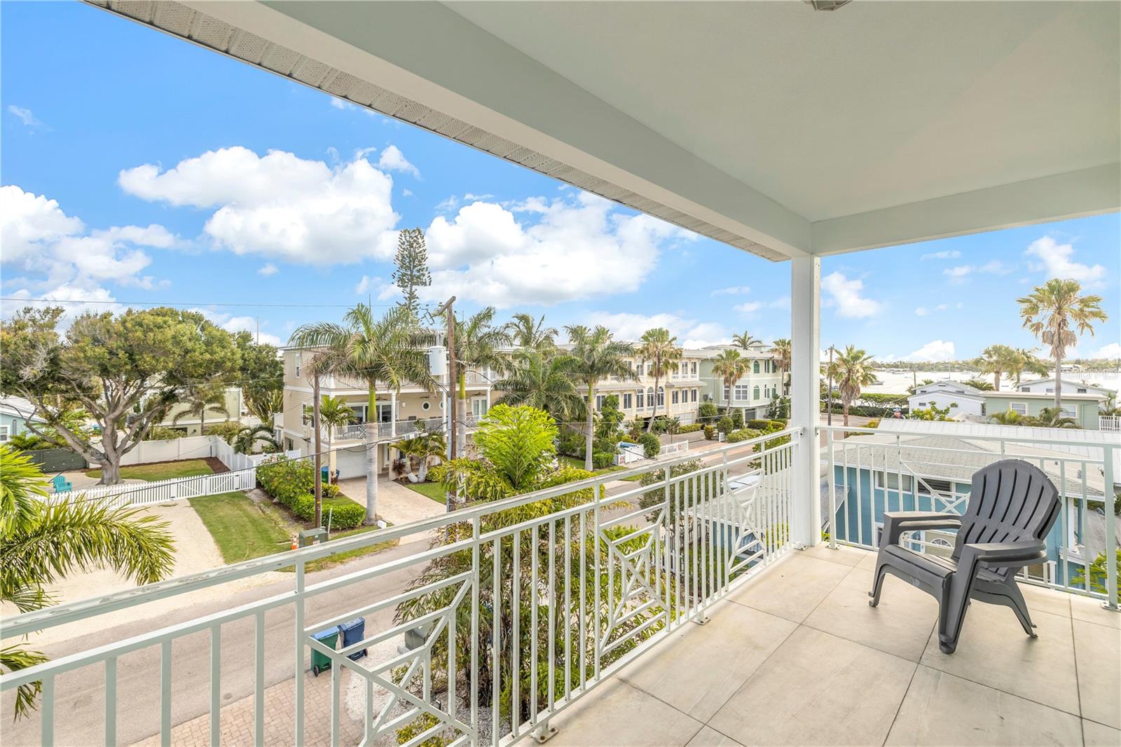 CASA PLAYA AT BRADENTON BEACH - Residential Income