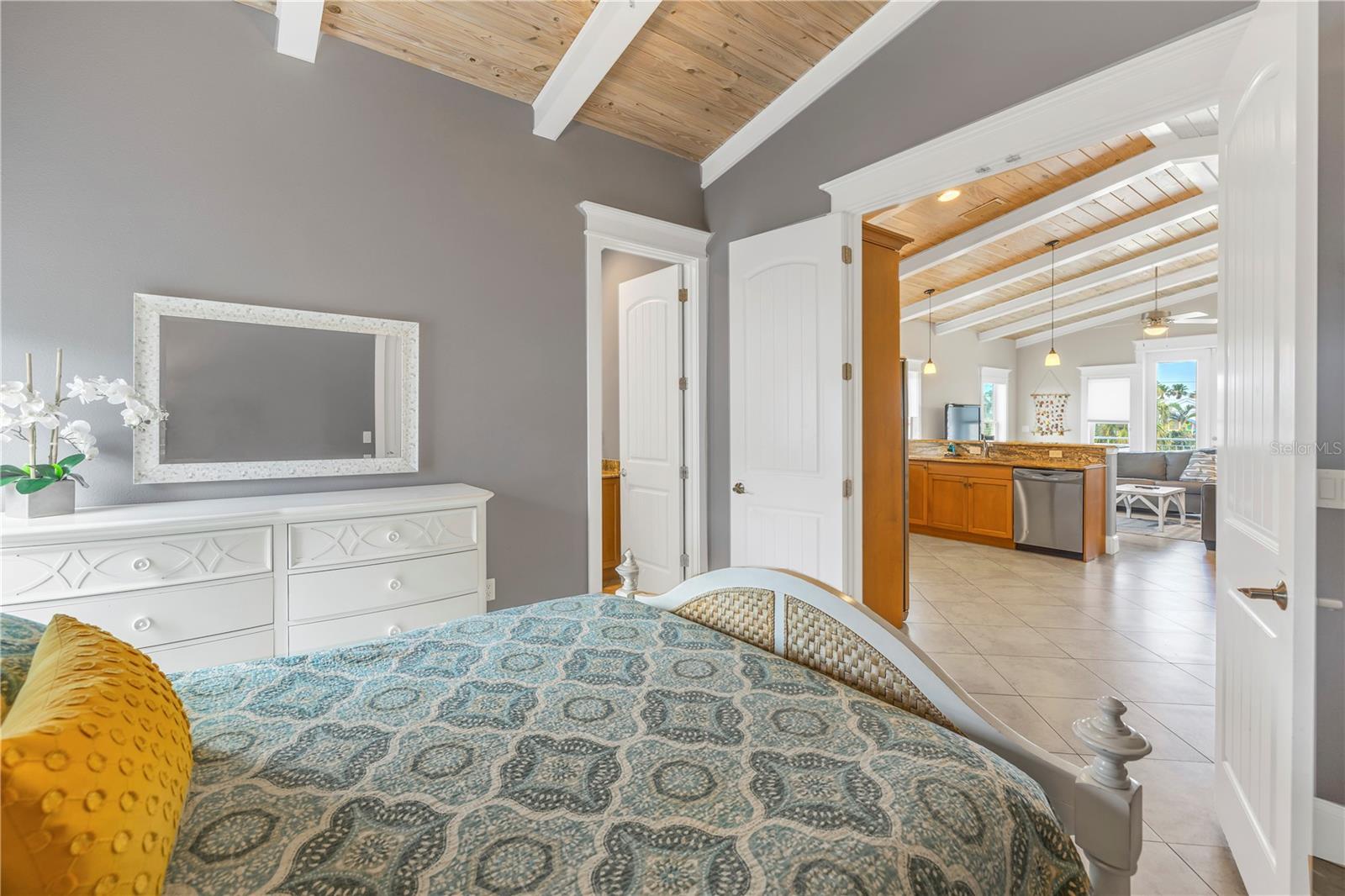 CASA PLAYA AT BRADENTON BEACH - Residential Income