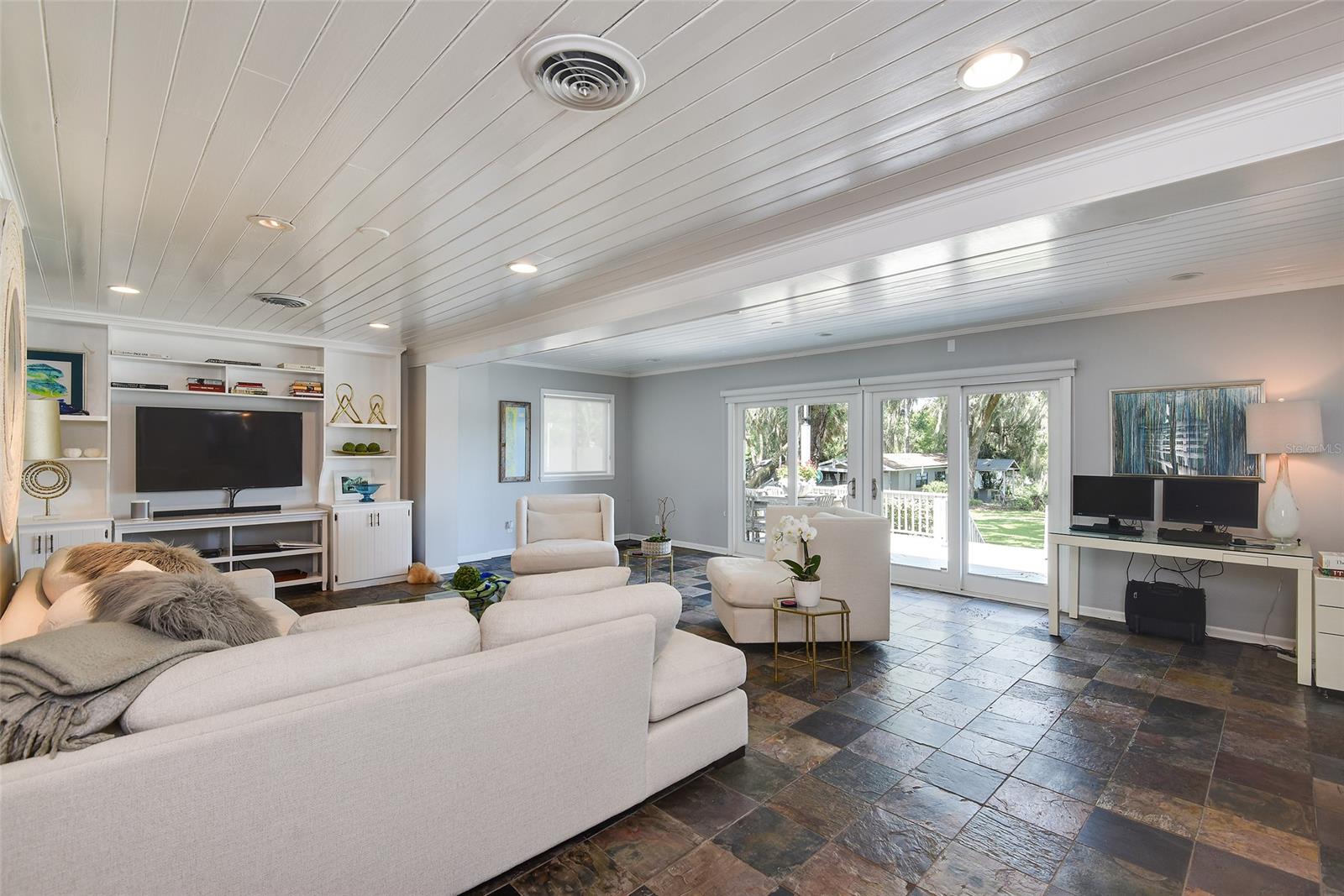 Randolphs Rep - Residential