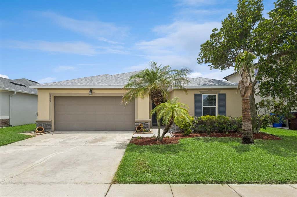 Photo of 4602 Harvest Row Lane, Saint Cloud, FL 34772 (MLS # S5155381)