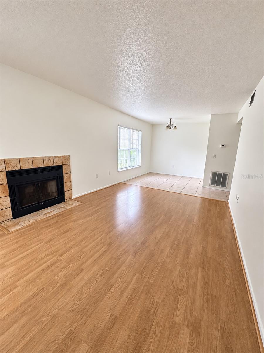 Photo of 14417 Hanging Moss Circle #102, Tampa, FL 33613 (MLS # L4965522)
