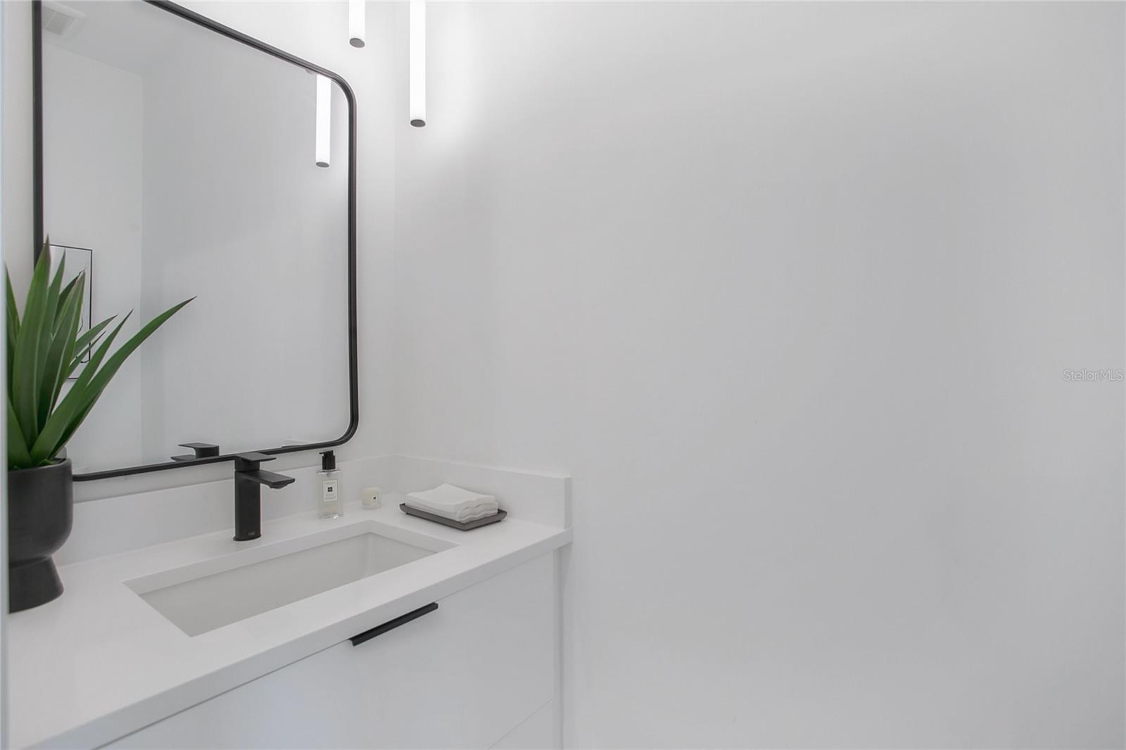 HARBOR SHORES 4TH ADD - Residential