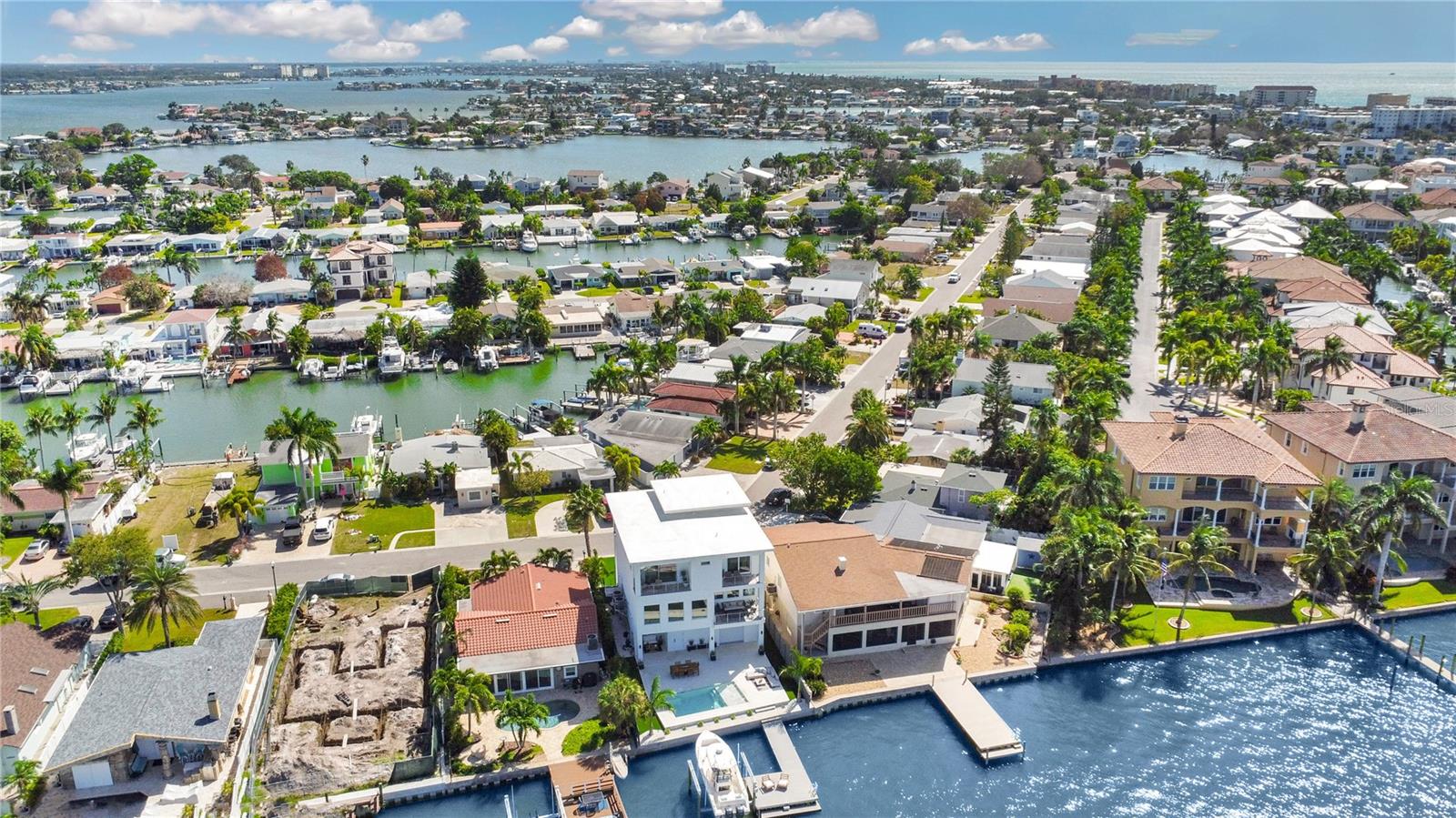 HARBOR SHORES 4TH ADD - Residential