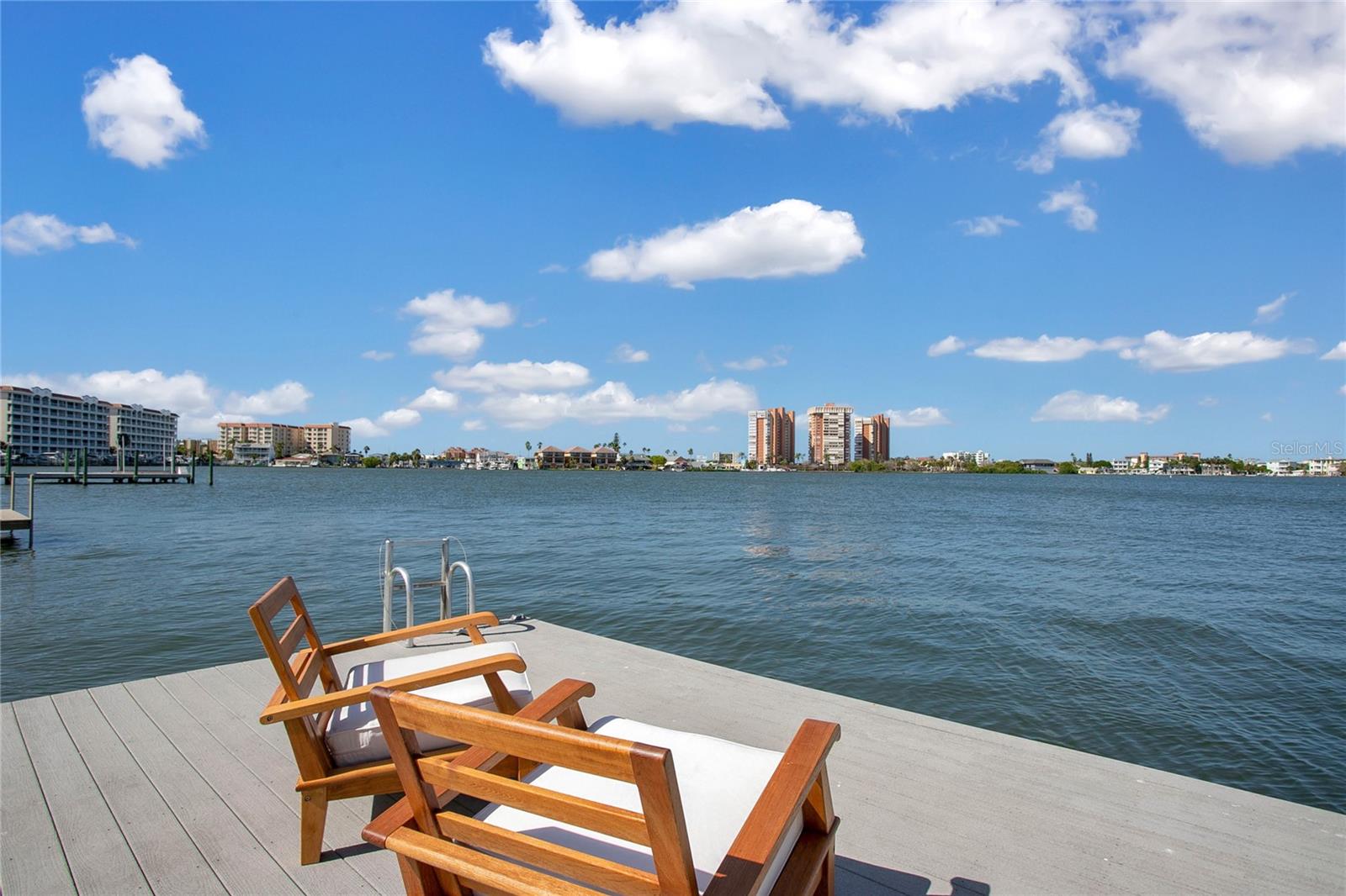 HARBOR SHORES 4TH ADD - Residential