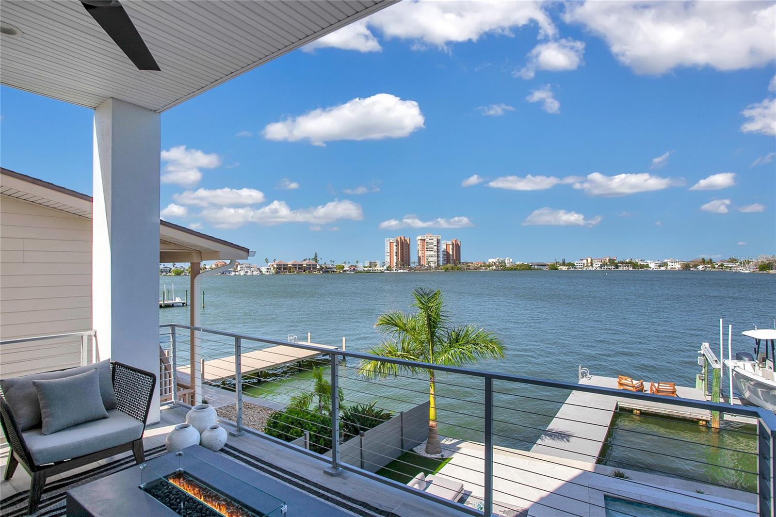 HARBOR SHORES 4TH ADD - Residential