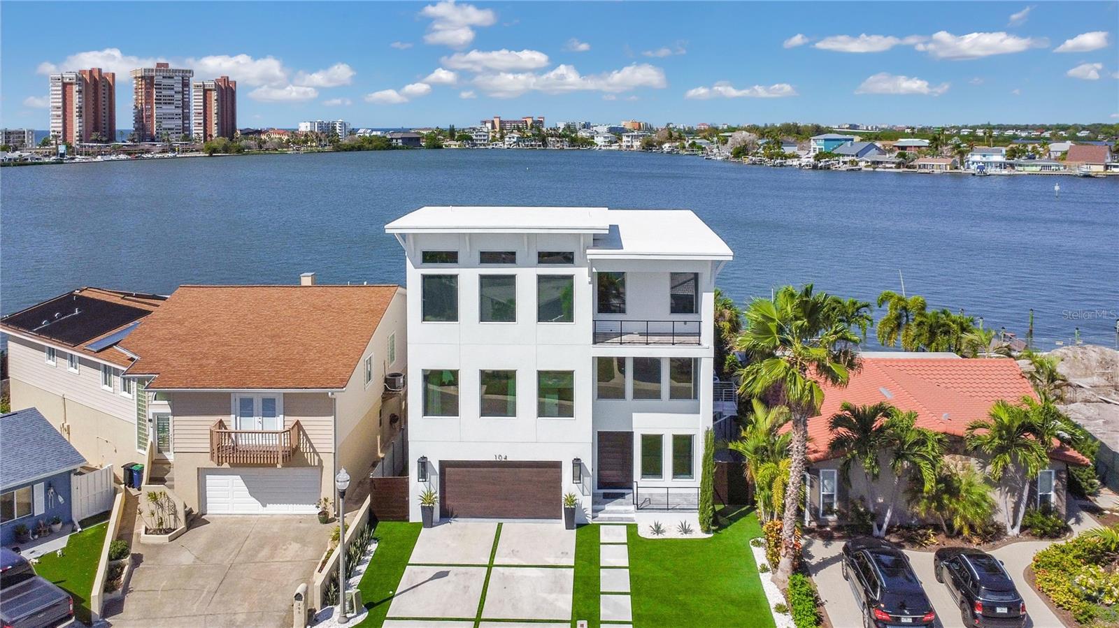 HARBOR SHORES 4TH ADD - Residential