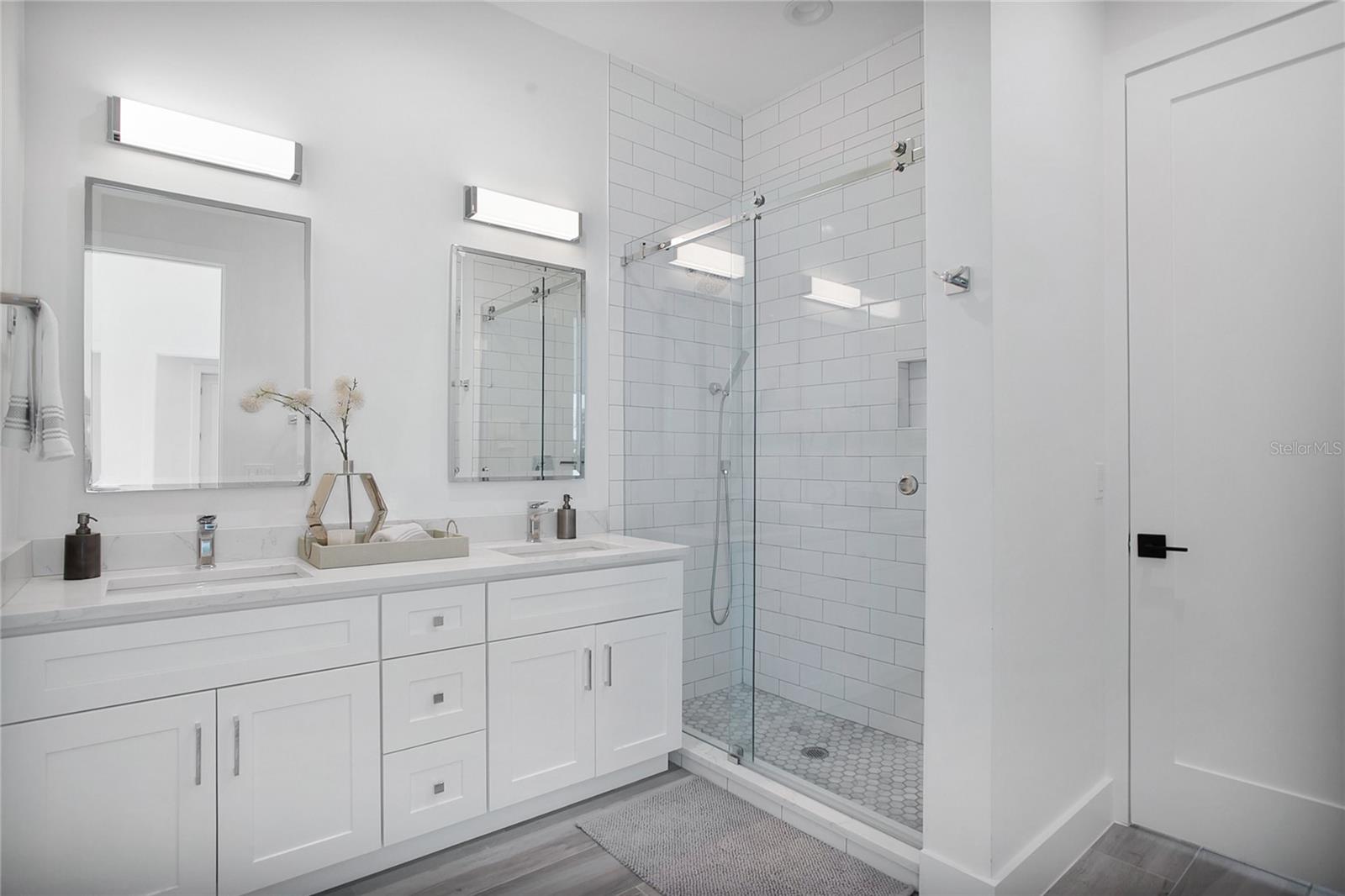 HARBOR SHORES 4TH ADD - Residential