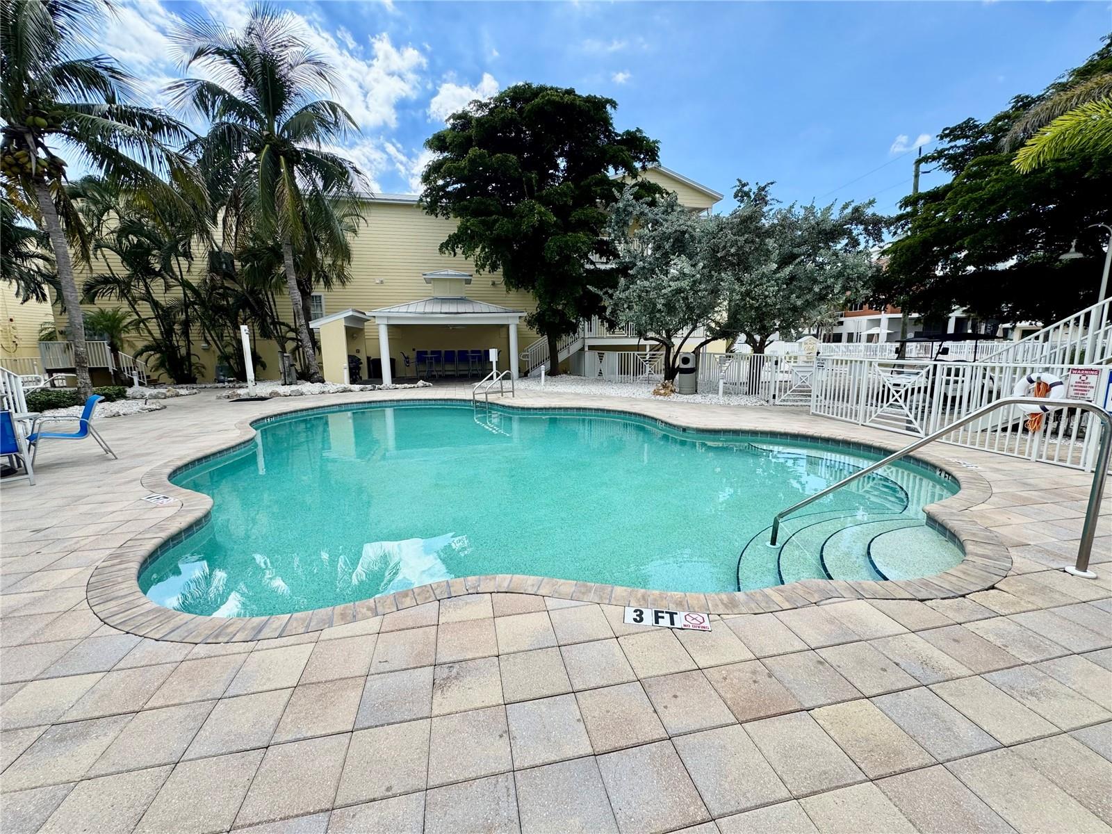 BEACH CLUB AT SIESTA KEY - Residential