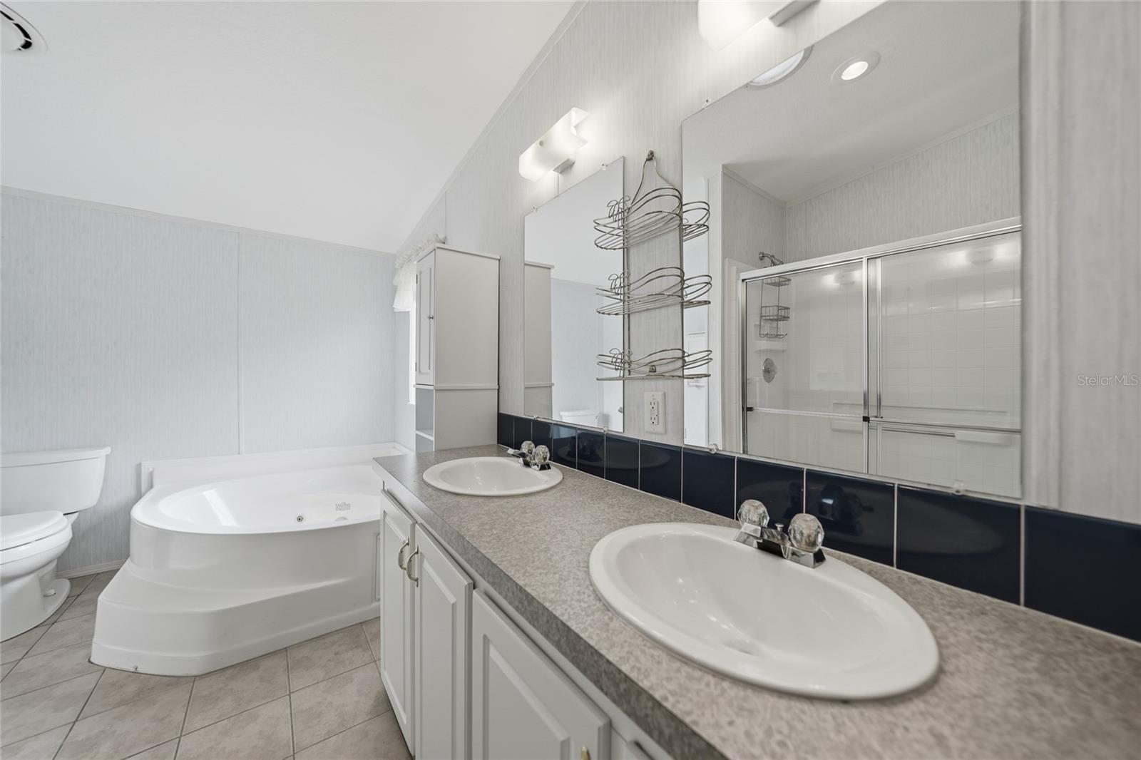 SECOND SPRING LAKE ADD - Residential