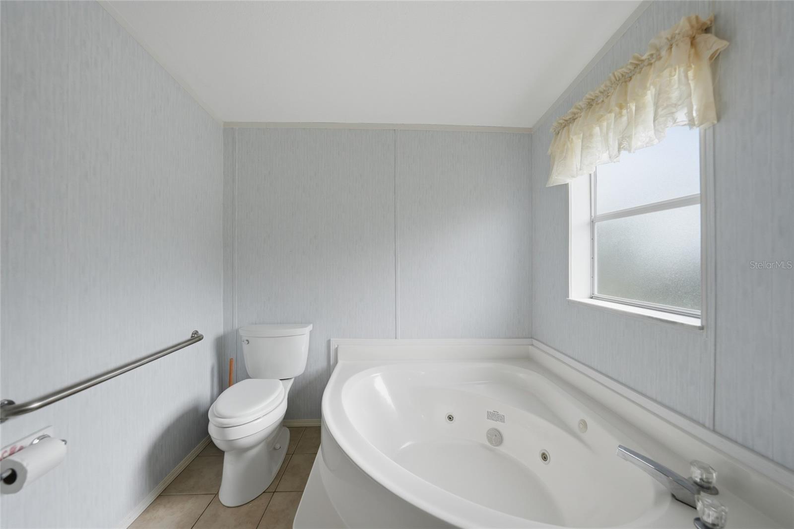 SECOND SPRING LAKE ADD - Residential