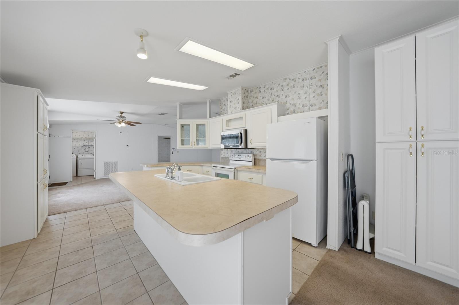 SECOND SPRING LAKE ADD - Residential