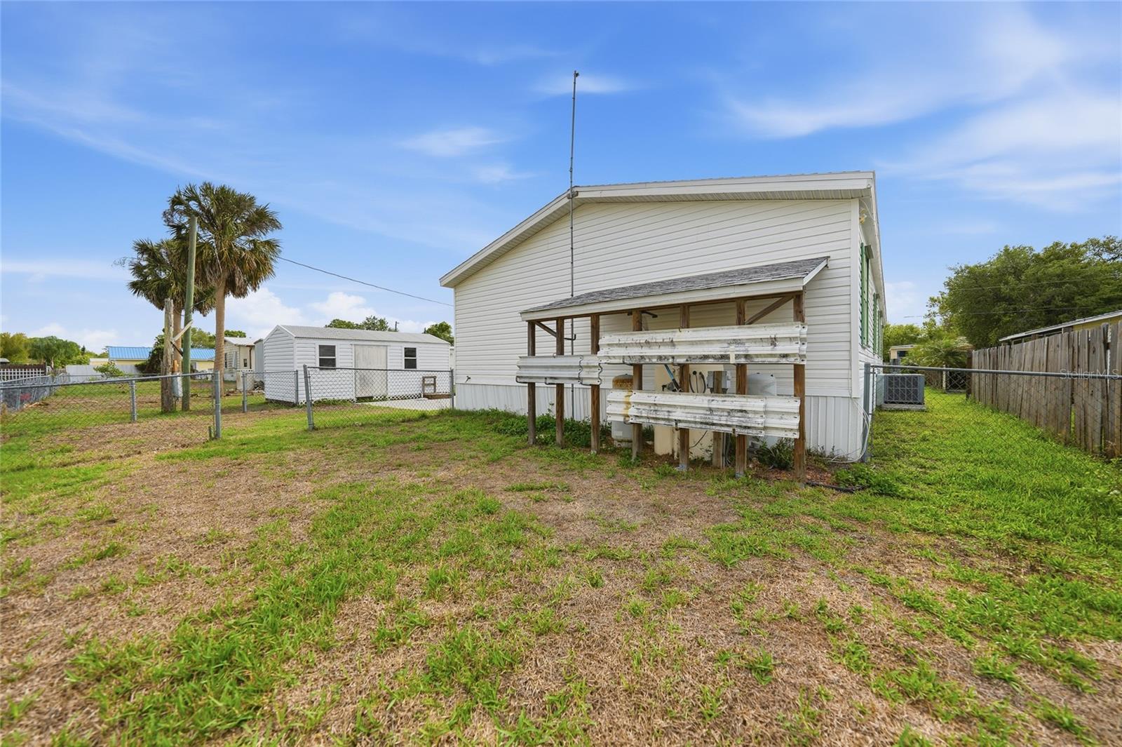 SECOND SPRING LAKE ADD - Residential