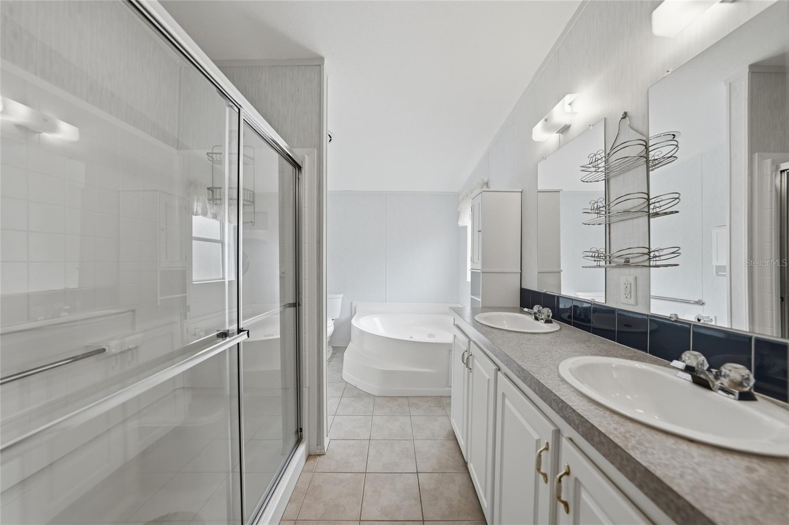 SECOND SPRING LAKE ADD - Residential