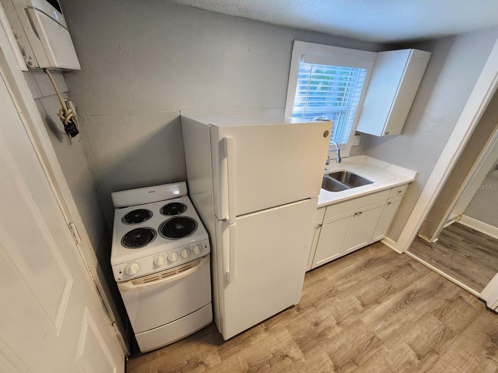 Photo of 407 S Jupiter Avenue #11, Clearwater, FL 33755 (MLS # TB8490579)