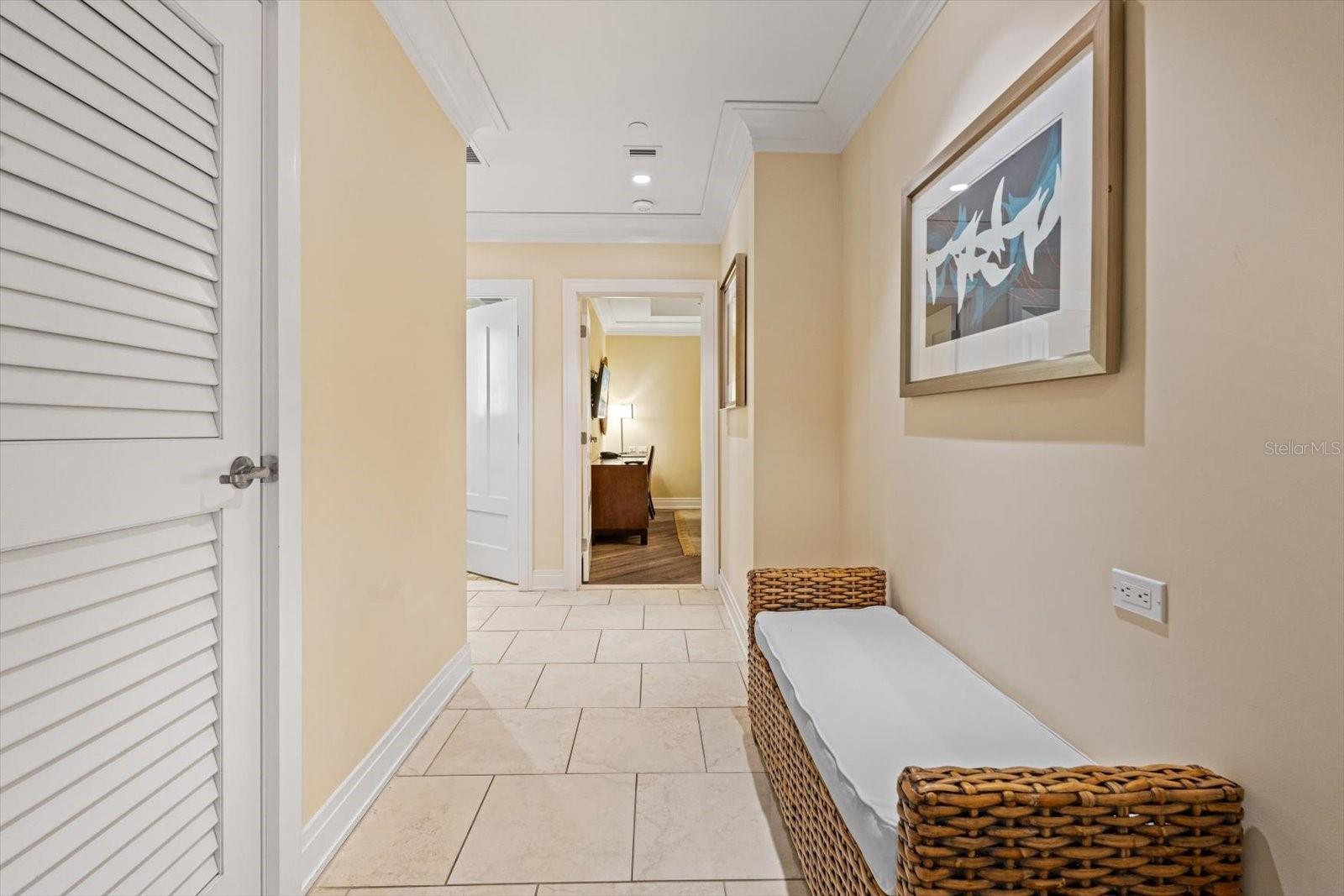 SIESTA KEY BEACH RESIDENCES - Residential