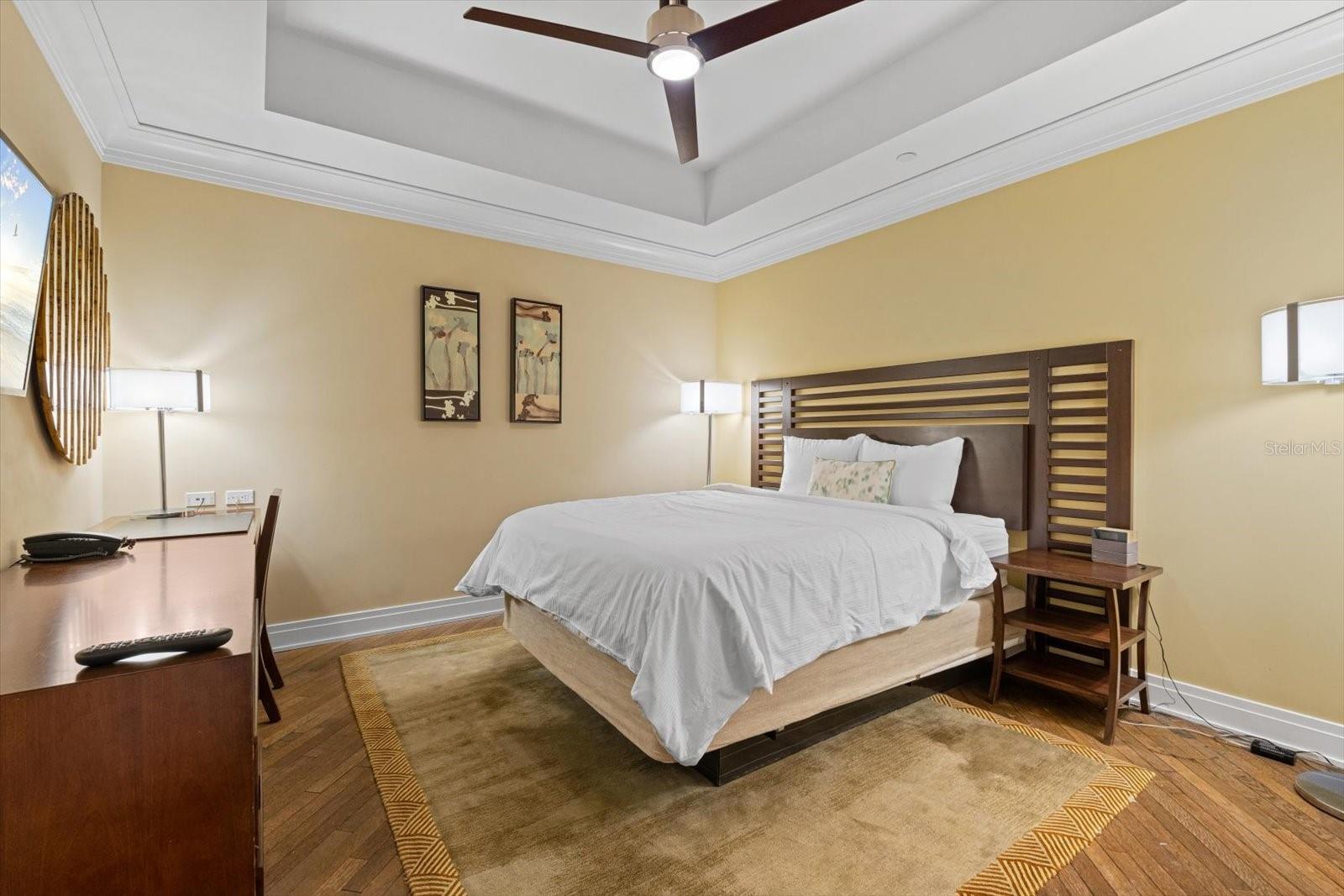 SIESTA KEY BEACH RESIDENCES - Residential