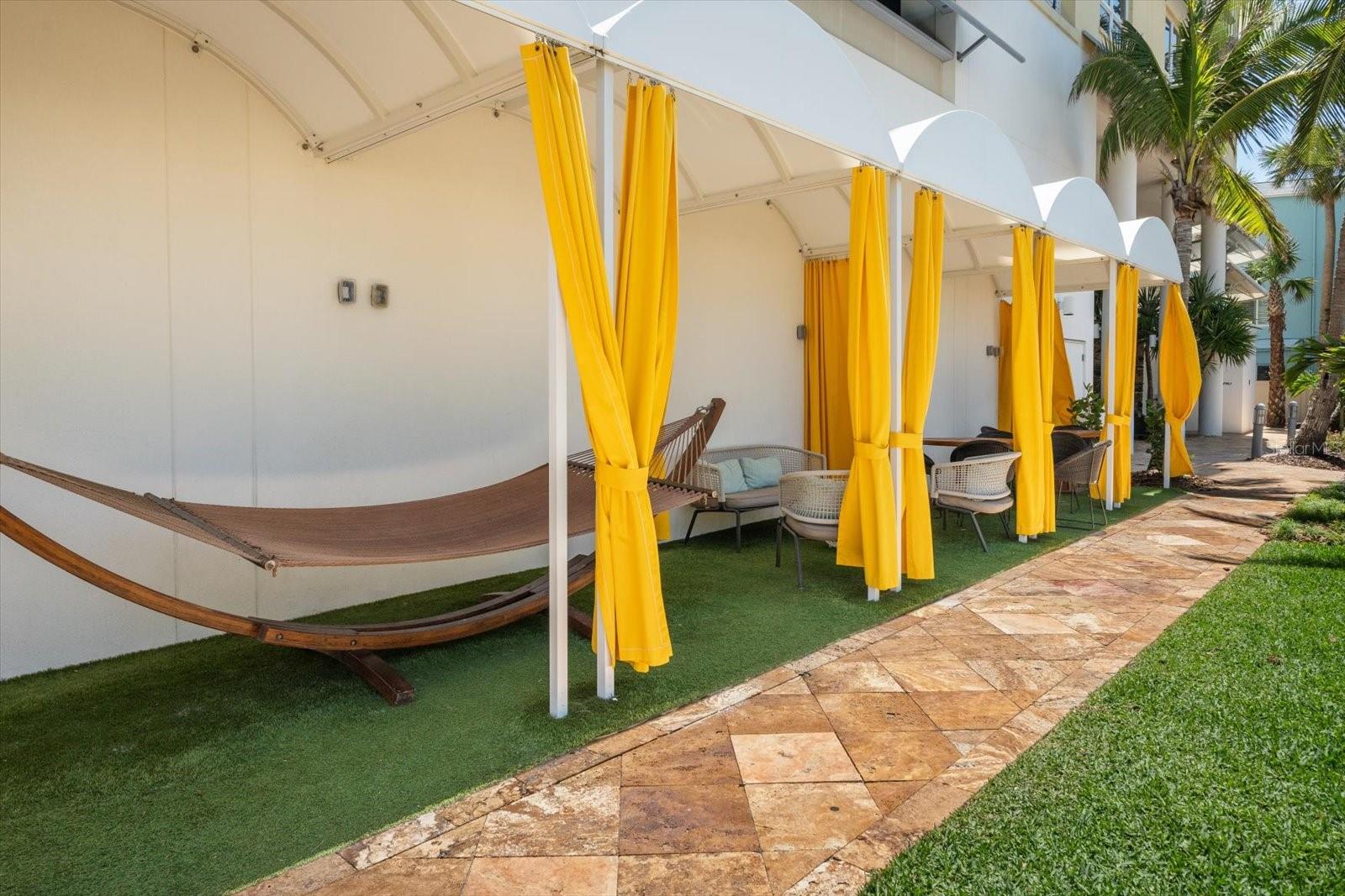 SIESTA KEY BEACH RESIDENCES - Residential