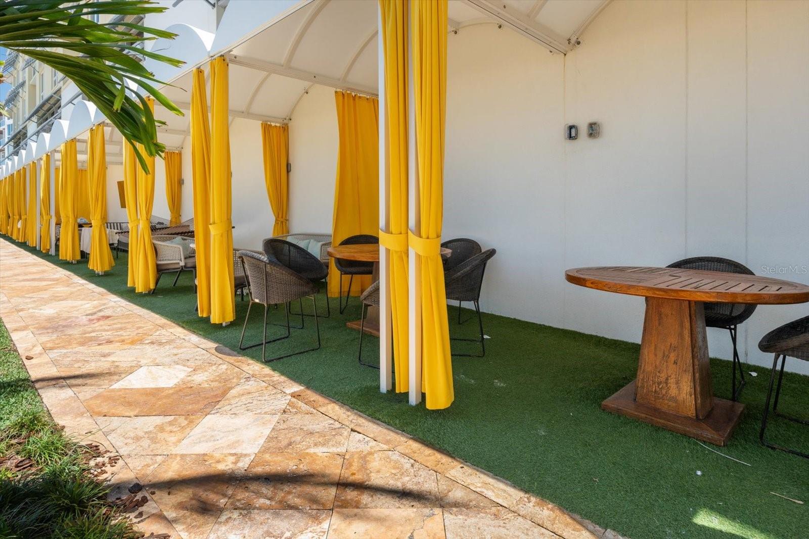 SIESTA KEY BEACH RESIDENCES - Residential