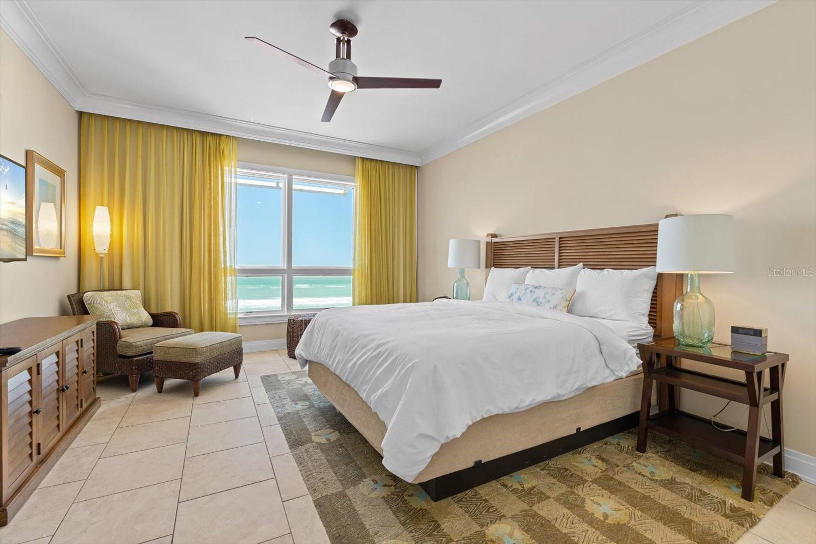 SIESTA KEY BEACH RESIDENCES - Residential