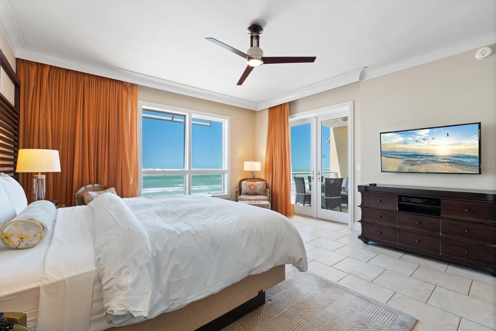 SIESTA KEY BEACH RESIDENCES - Residential