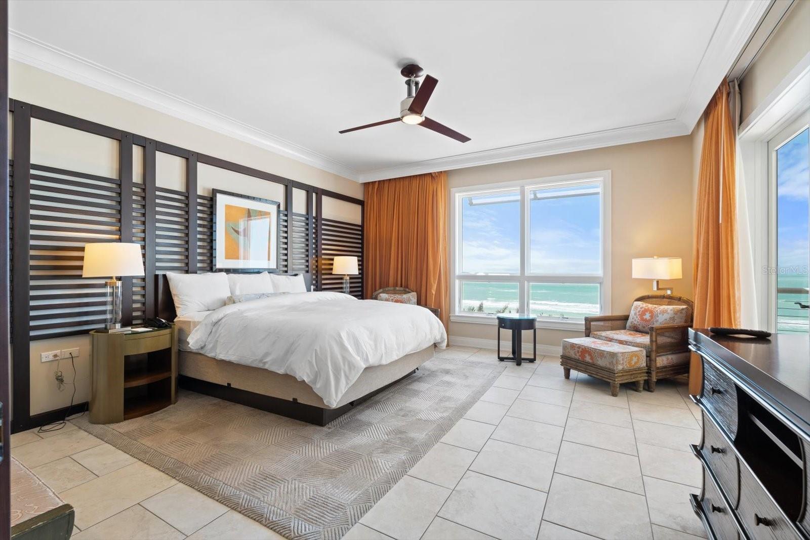 SIESTA KEY BEACH RESIDENCES - Residential