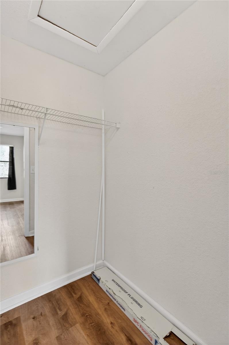 BELLA VISTA ON LAKE - Residential