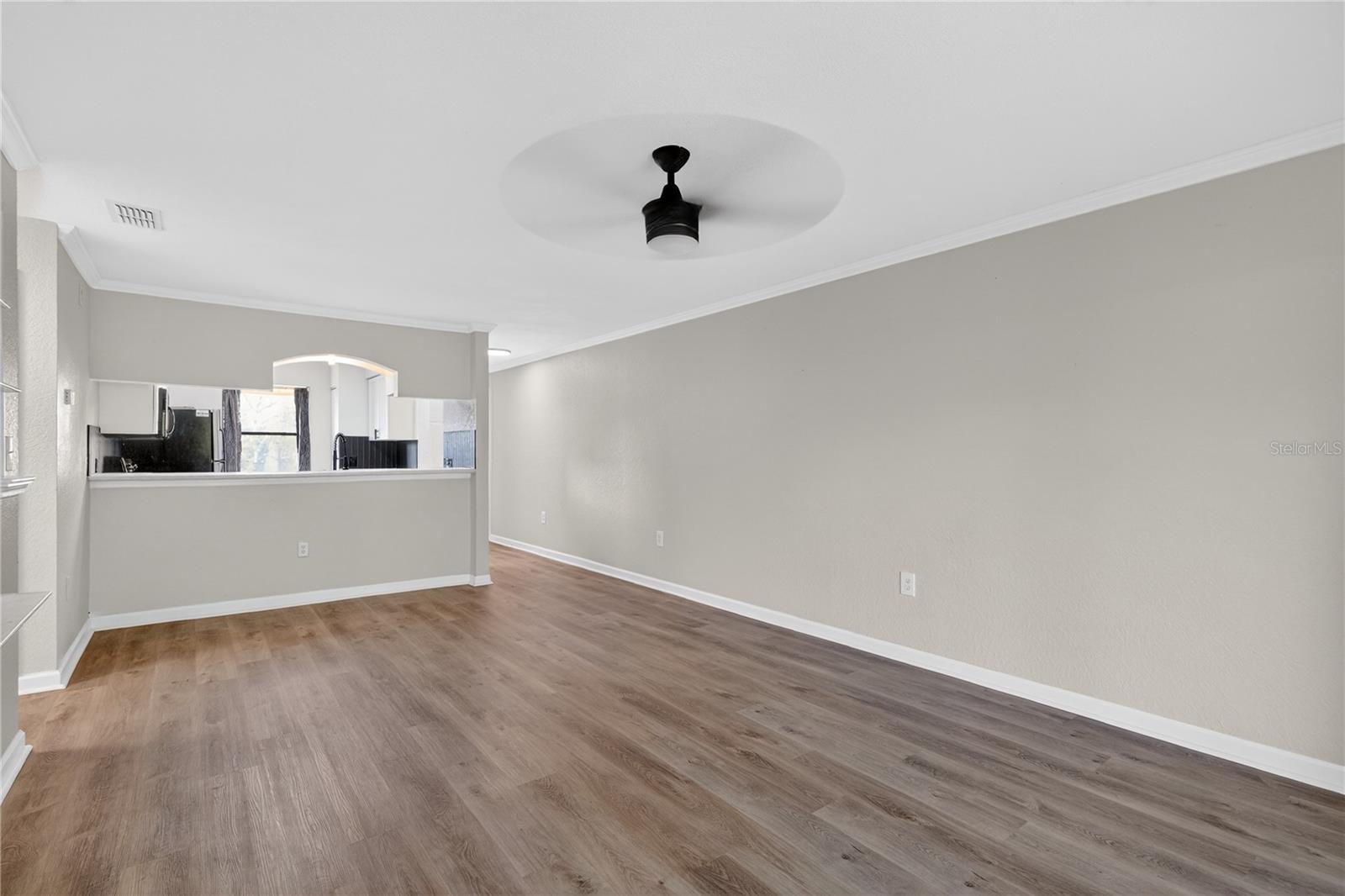 BELLA VISTA ON LAKE - Residential