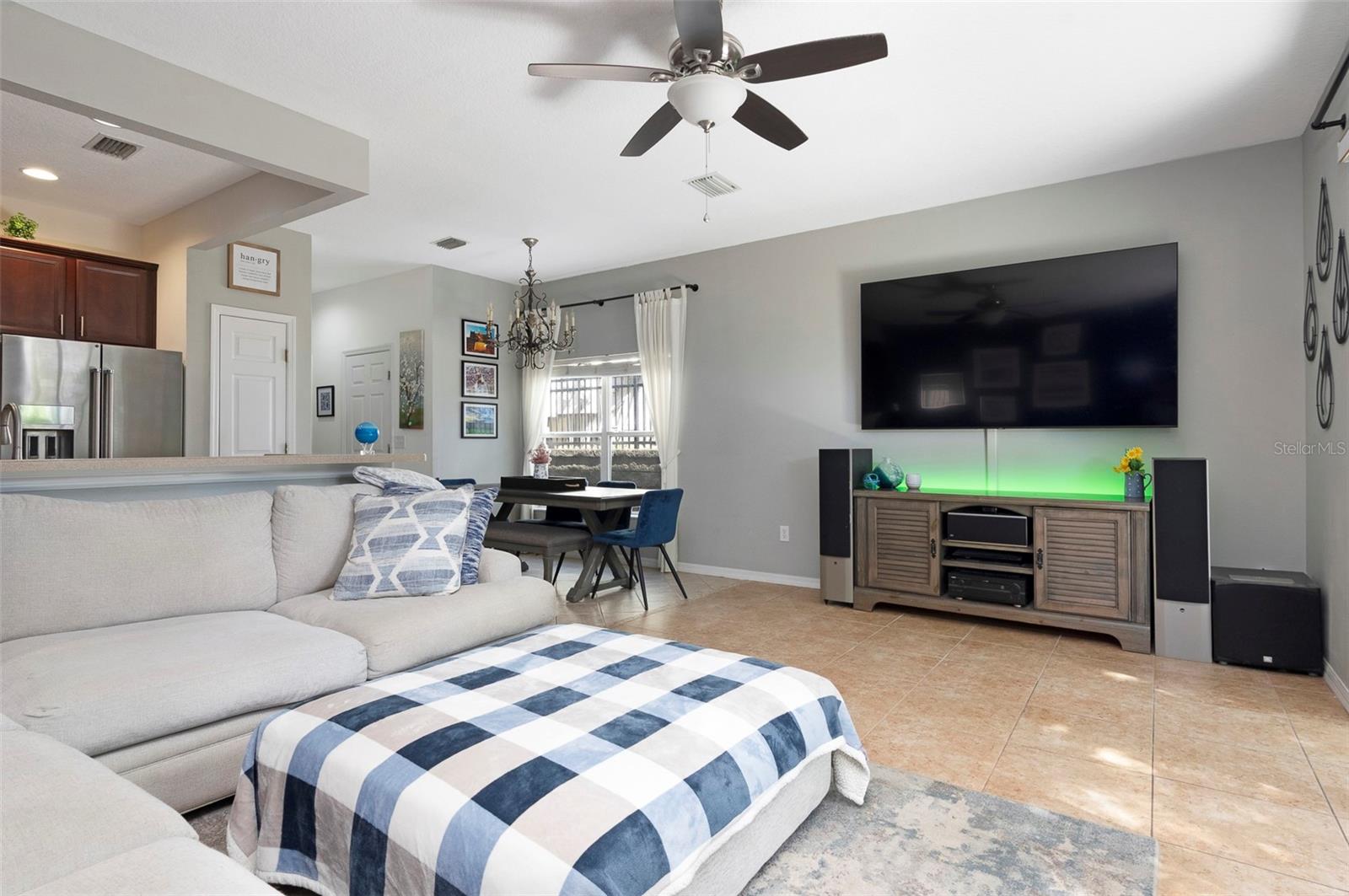 HIGHLAND GLEN - Residential