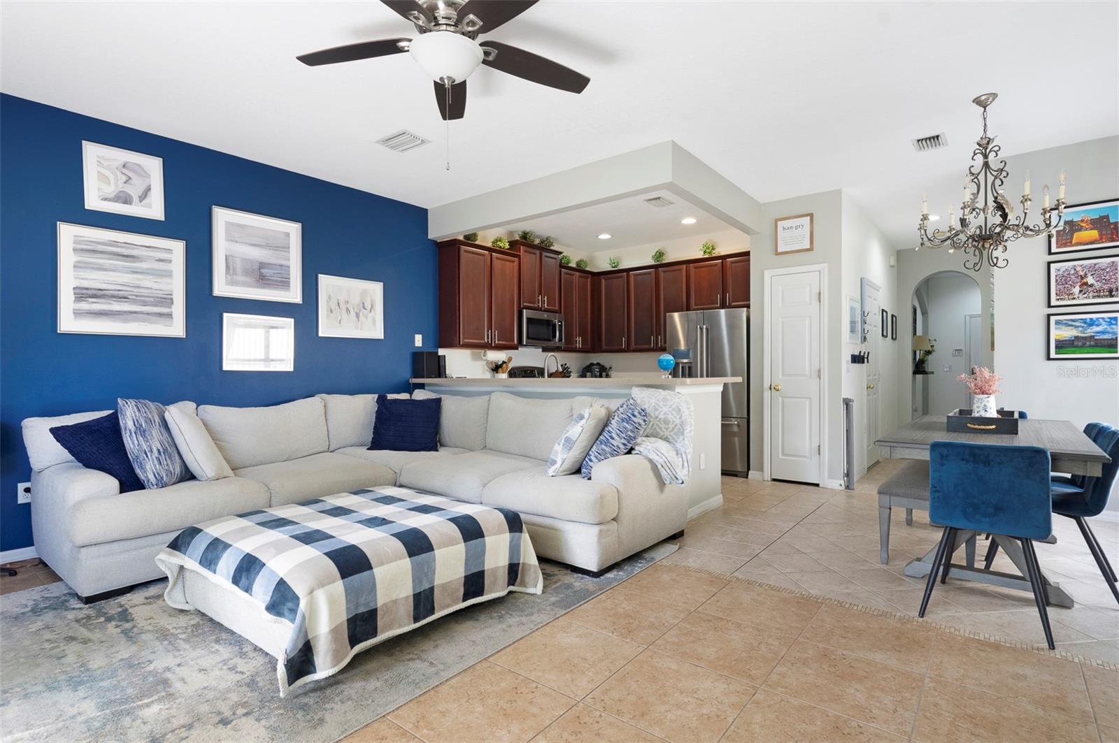 HIGHLAND GLEN - Residential