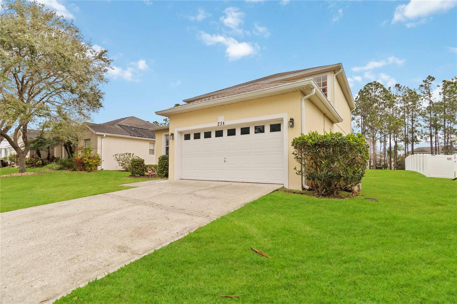 238 N HAMPTON DRIVE