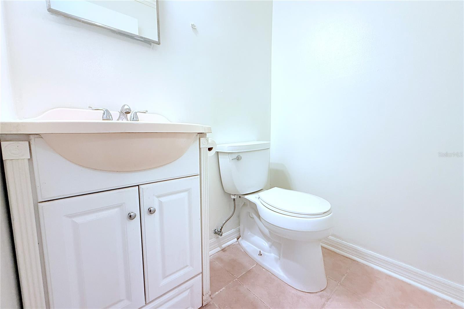 CAMBRIDGE I CONDOMINIUM UNIT NUMBER 194 TYPE A 3.7 - Residential
