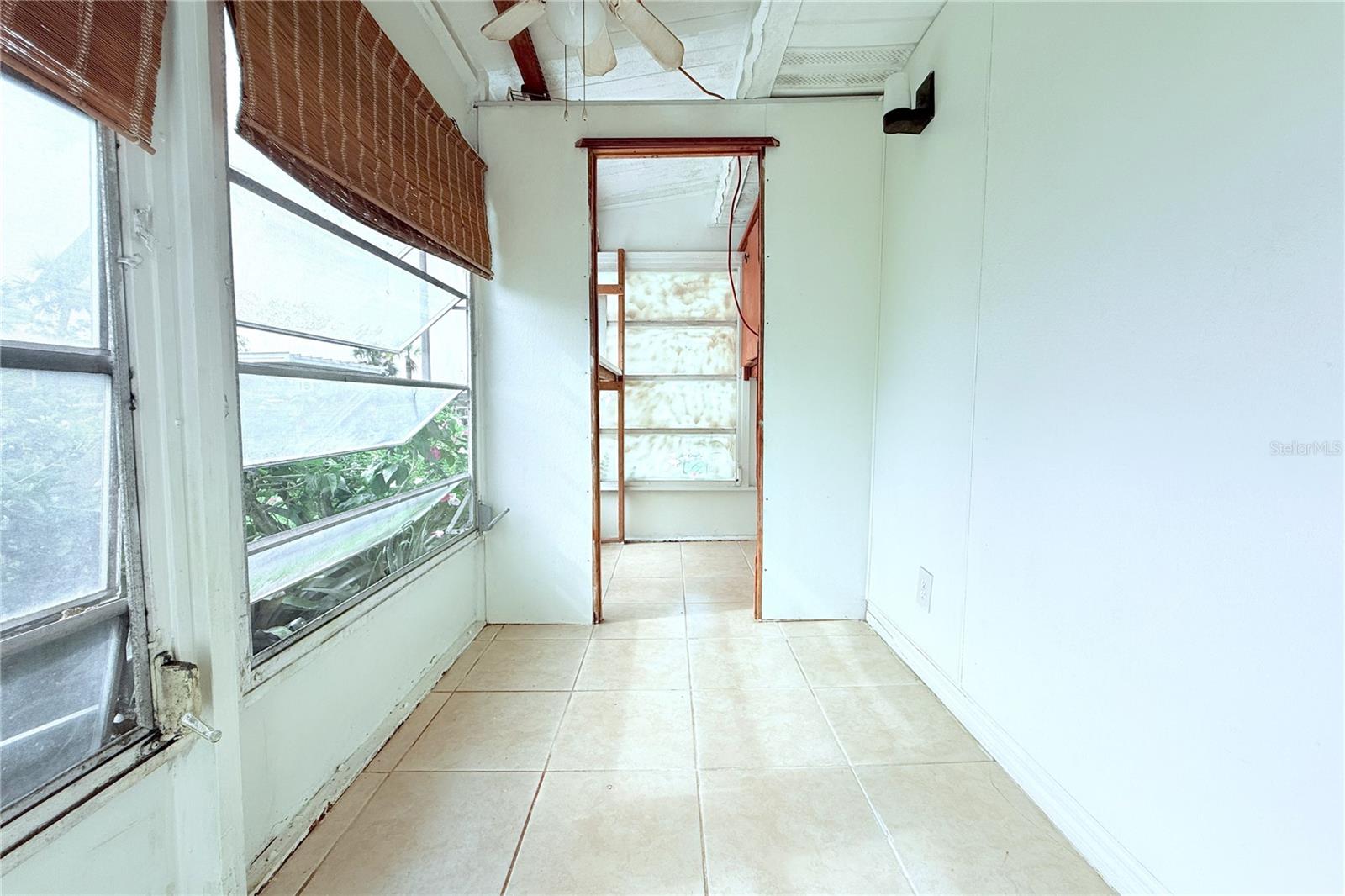 CAMBRIDGE I CONDOMINIUM UNIT NUMBER 194 TYPE A 3.7 - Residential