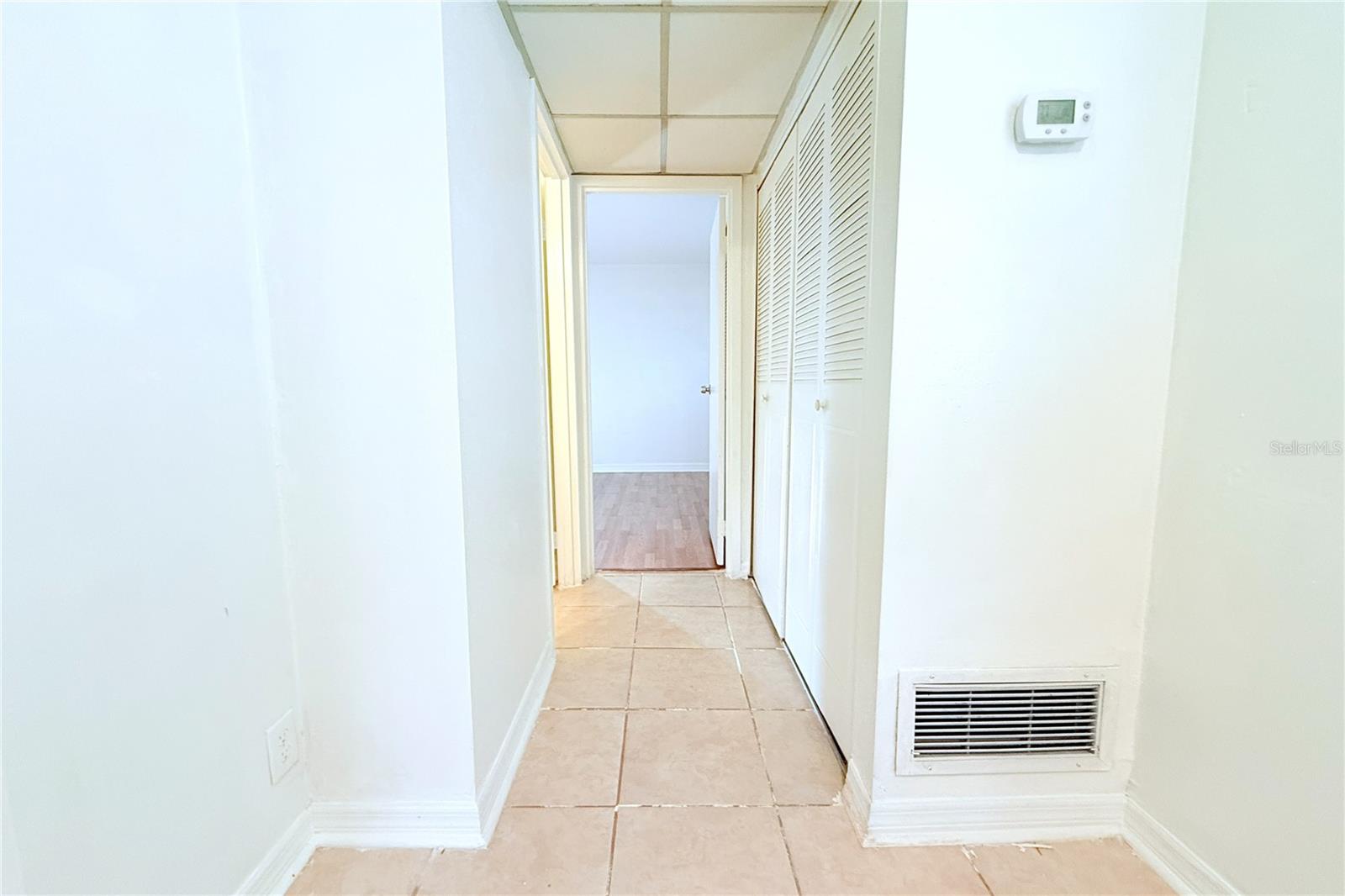 CAMBRIDGE I CONDOMINIUM UNIT NUMBER 194 TYPE A 3.7 - Residential