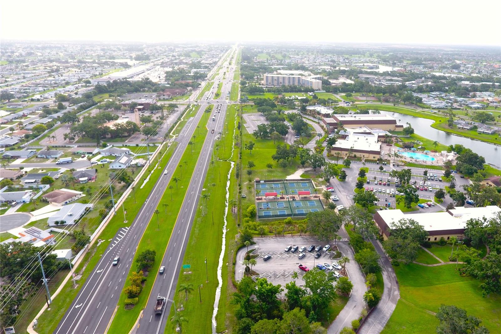 CAMBRIDGE I CONDOMINIUM UNIT NUMBER 194 TYPE A 3.7 - Residential