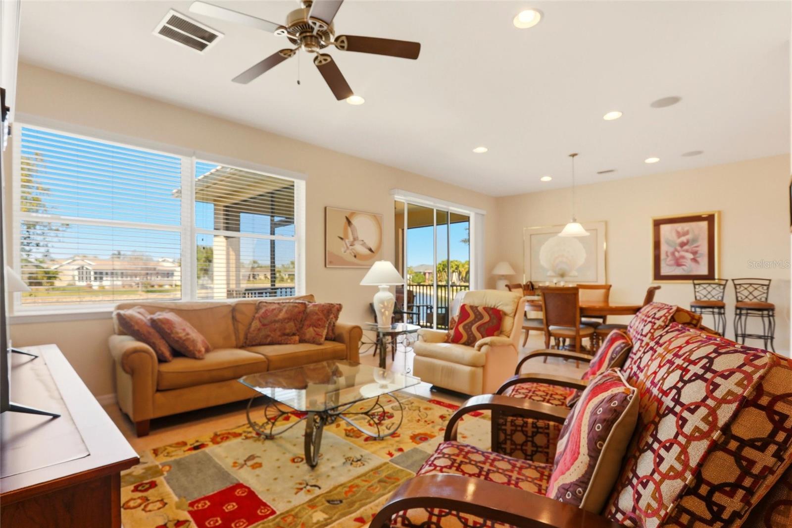 RIO VILLA LAKES - Residential