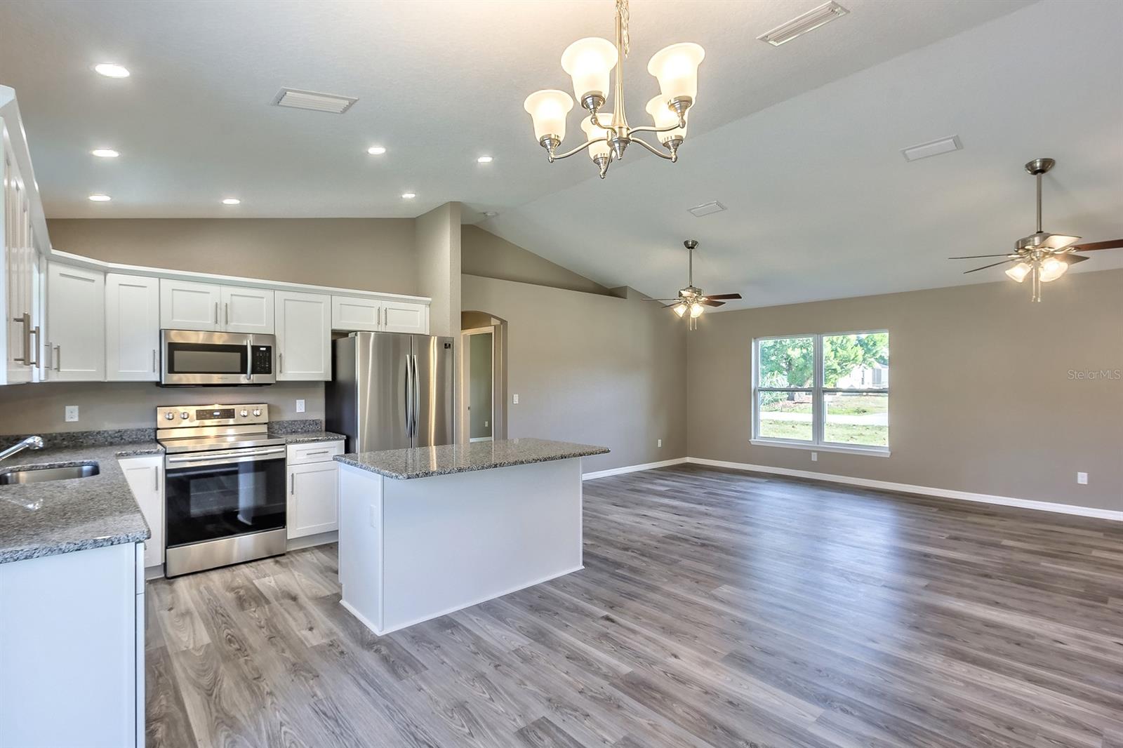 Florida Shores 01 - Residential