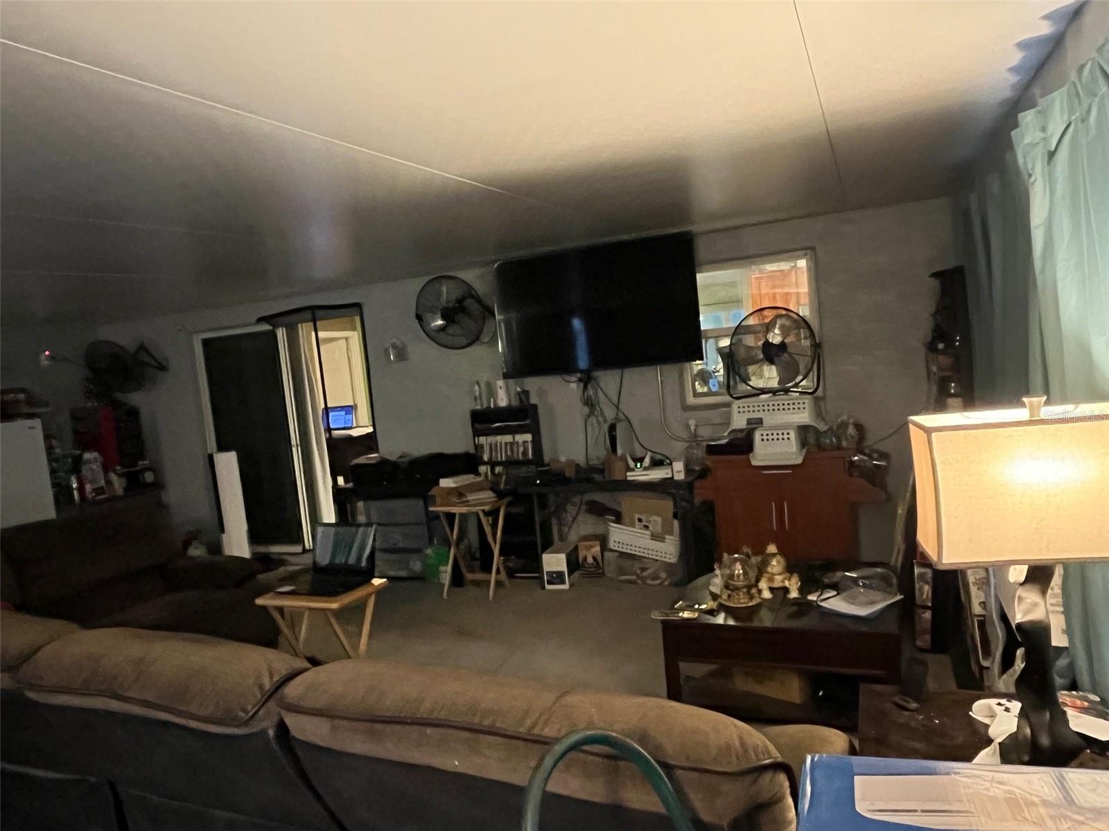 BELLEVIEWS SUNNY SKIES - Residential